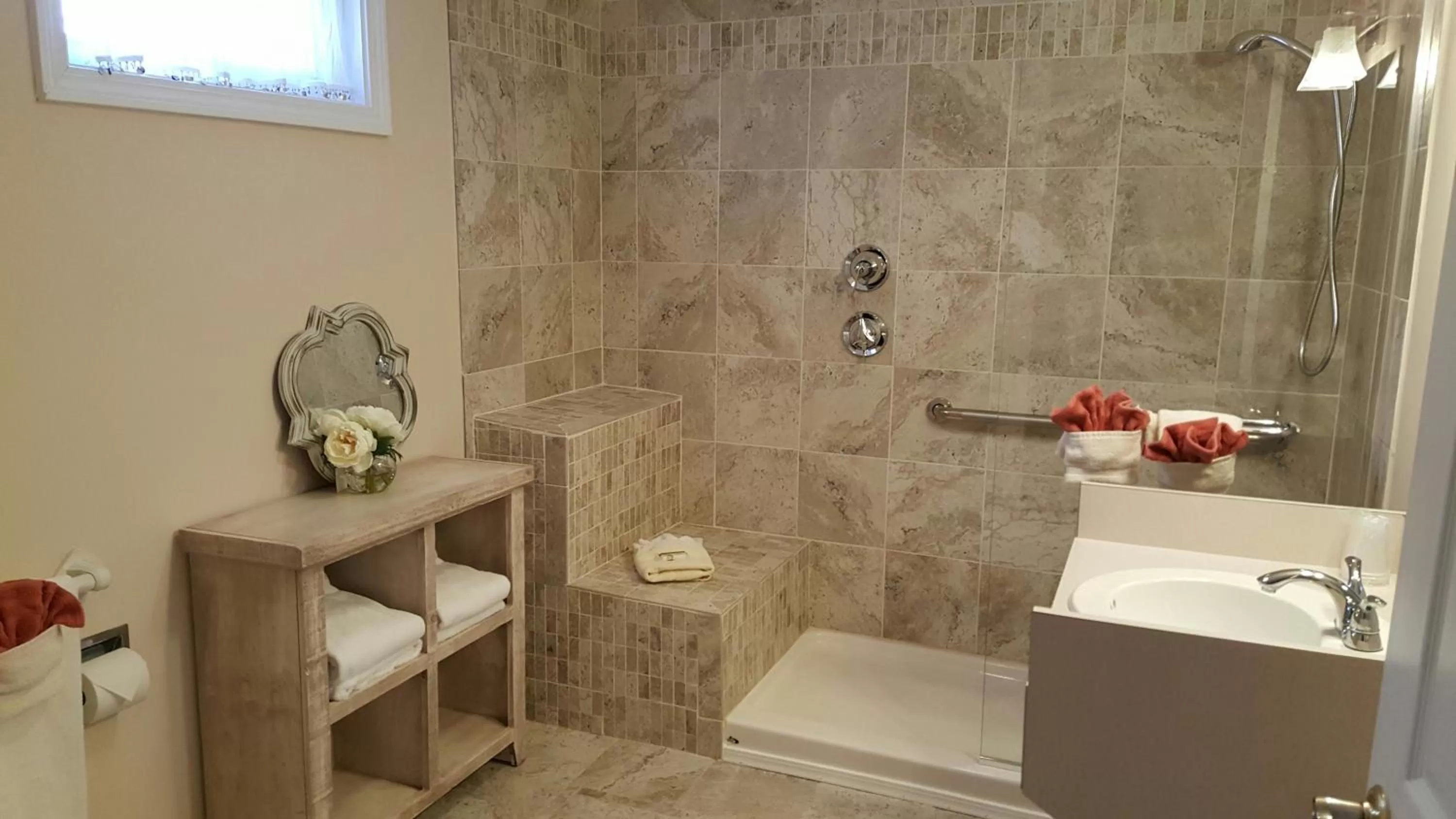 Decorative detail in Starlight Lodge Cape Cod