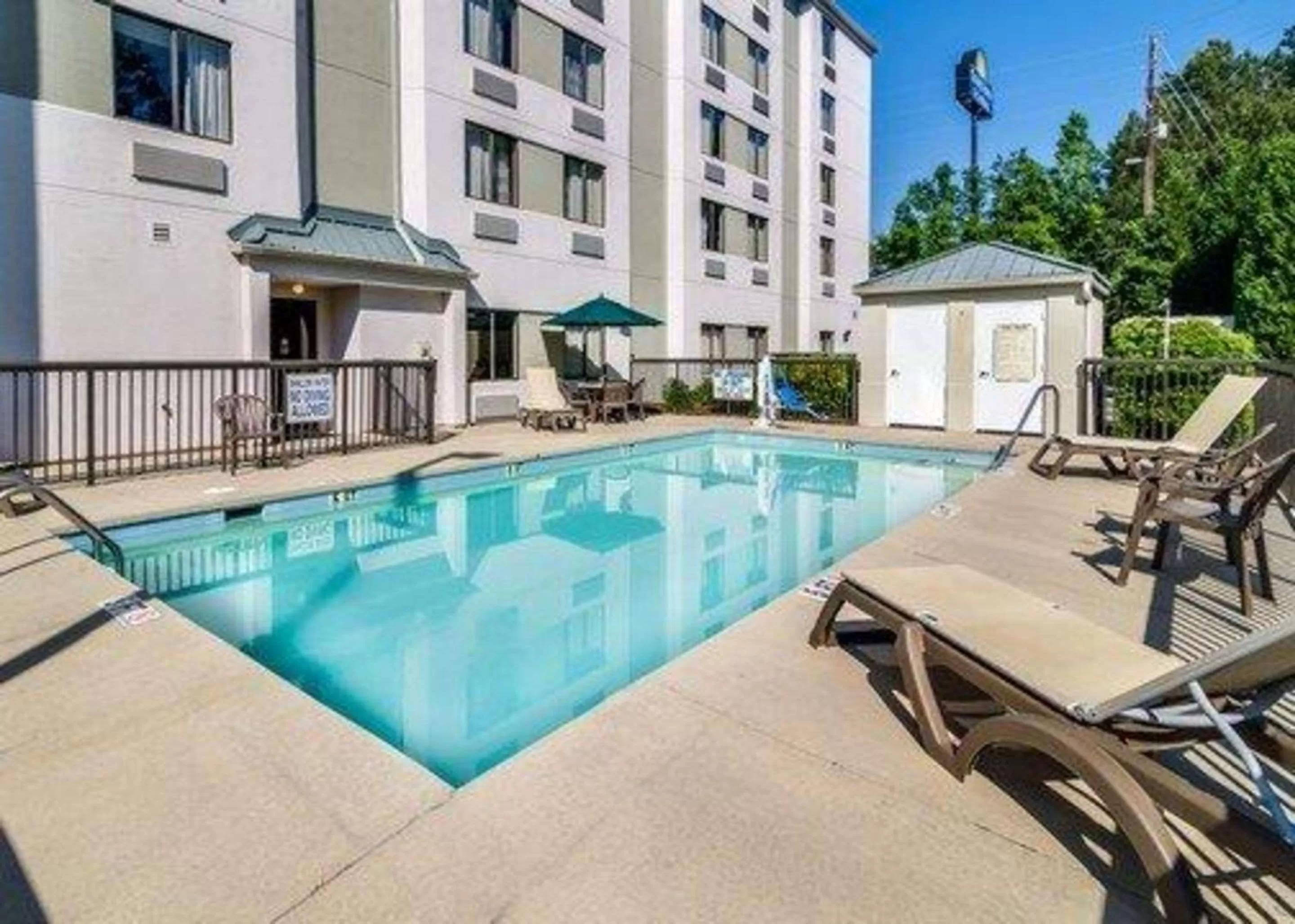 On site in Sleep Inn Columbia Airport