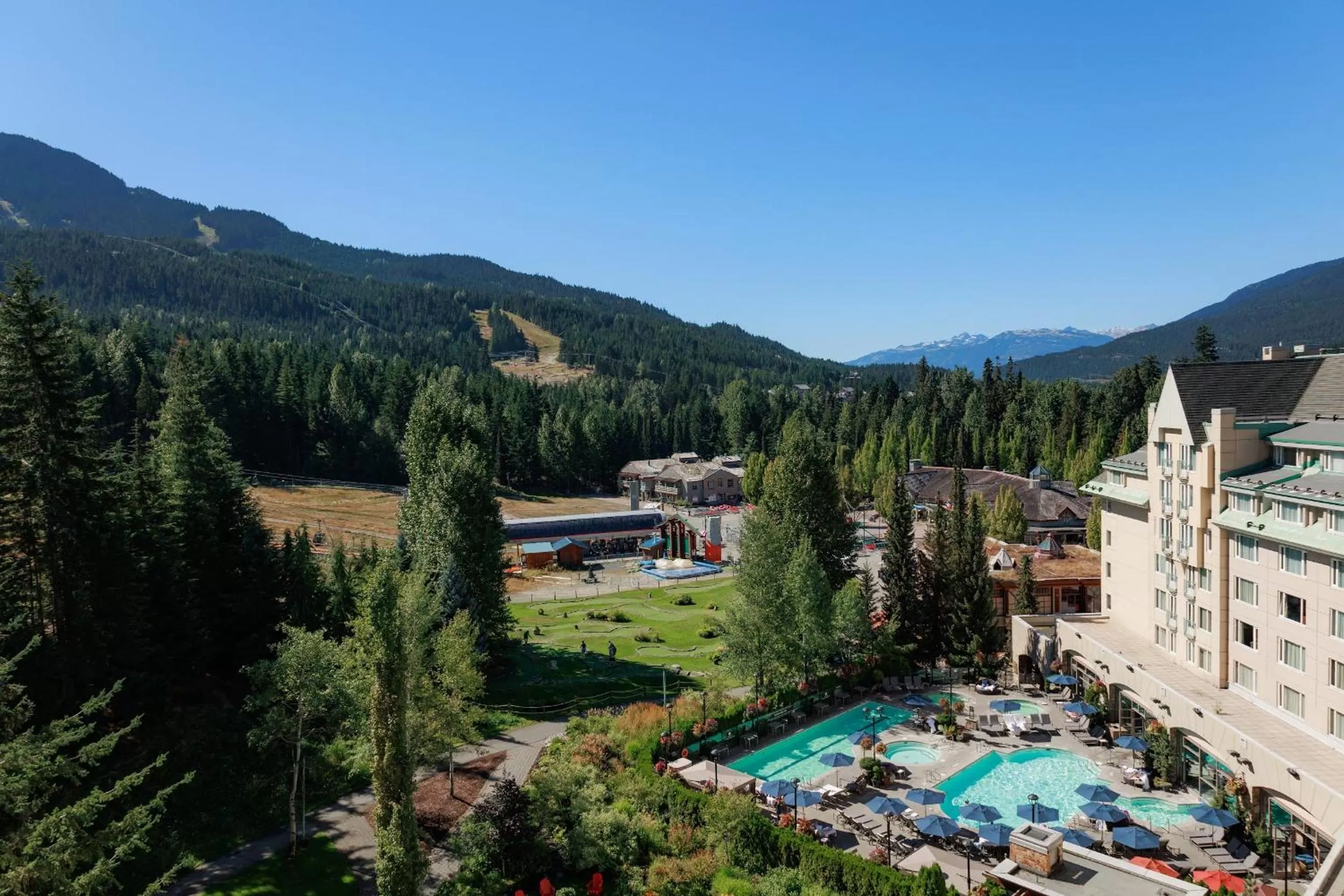 Swimming pool in Fairmont Chateau Whistler