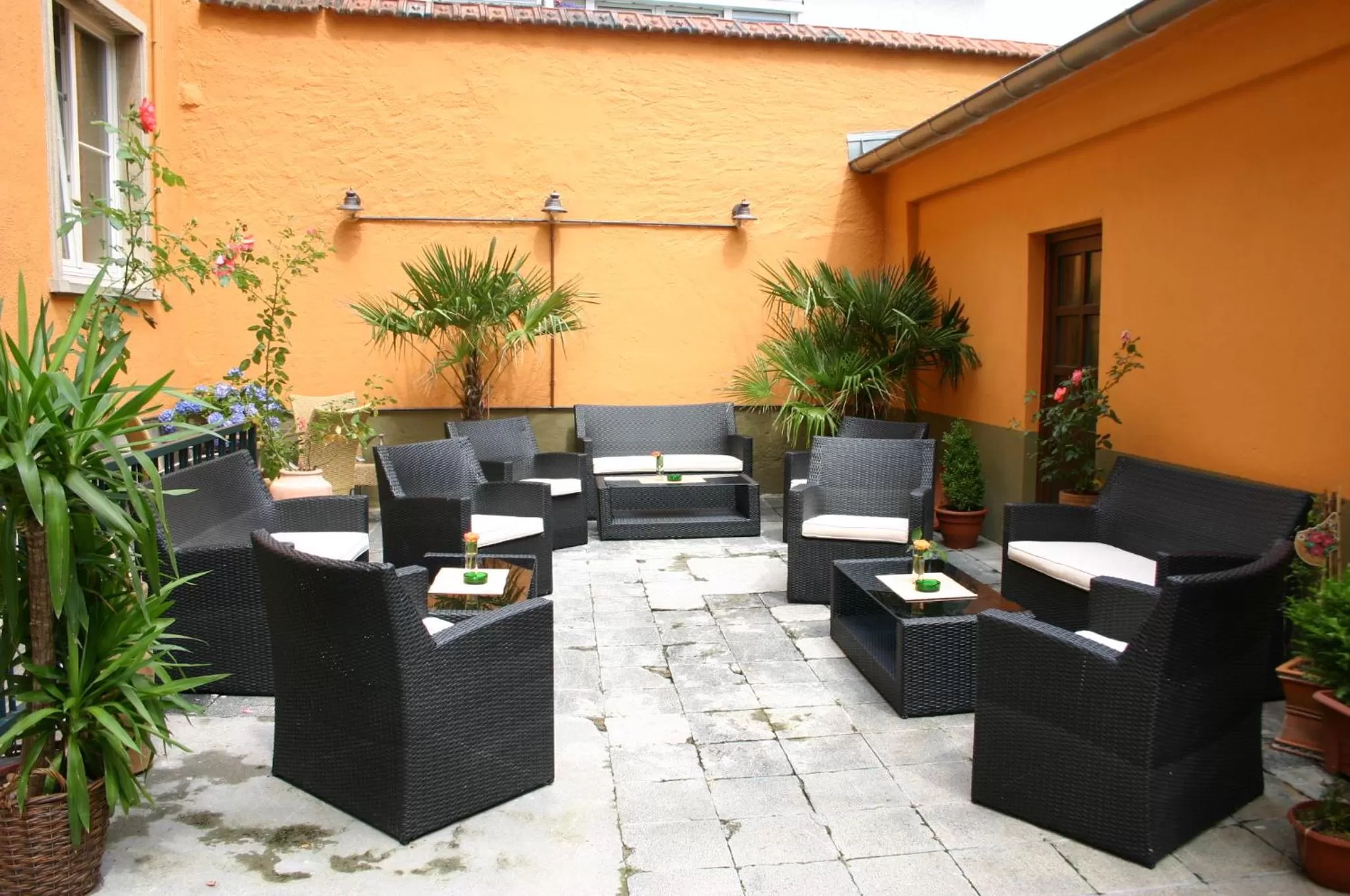 Facade/entrance in Art Hotel Neckar