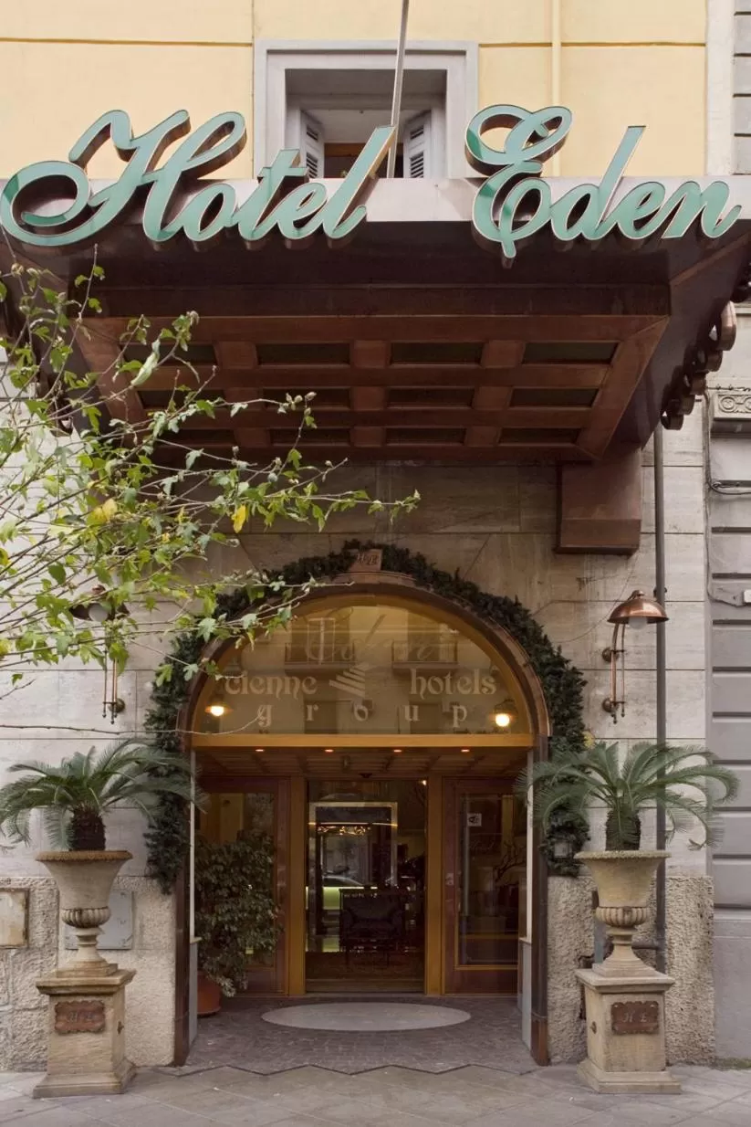 Facade/entrance in Hotel Eden