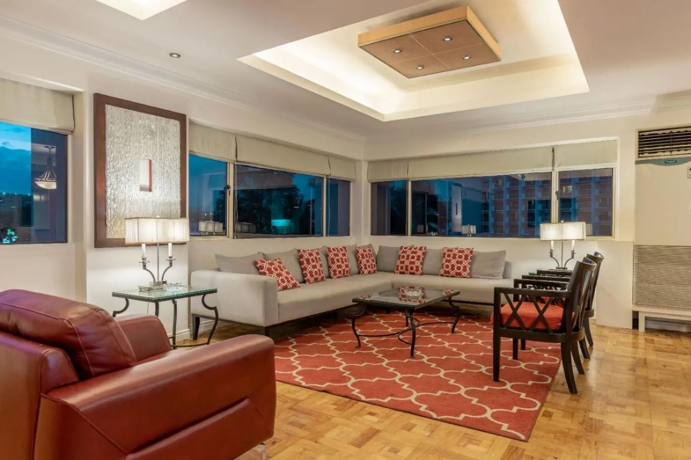 Photo of the whole room in Orchid Garden Suites