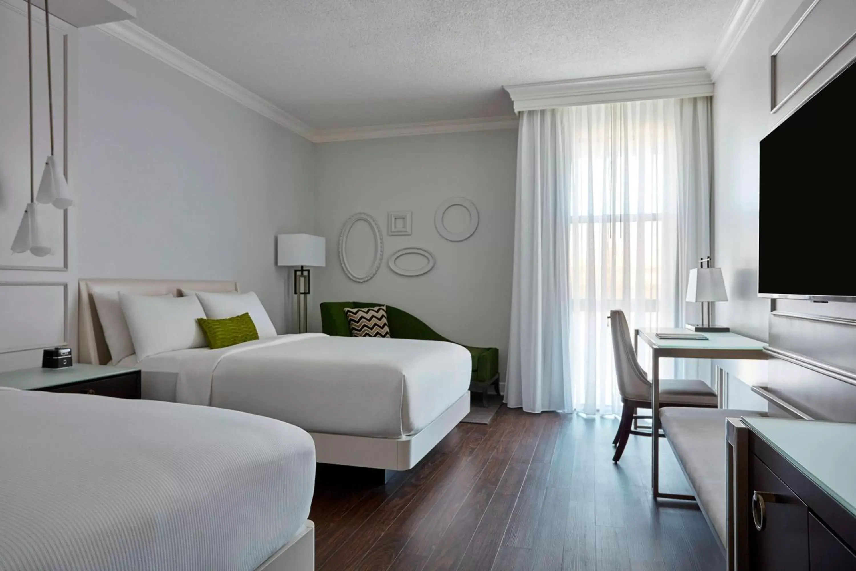 Queen Room with Two Queen Beds - Concierge Level in Charlotte Marriott SouthPark Queen Room with Two Queen Beds - Concierge Level in Charlotte Marriott SouthPark