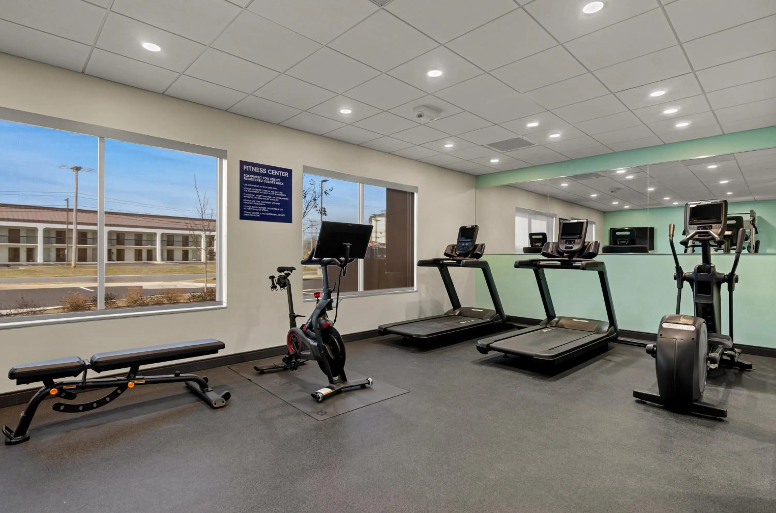 Fitness centre/facilities in Tru By Hilton Christiansburg