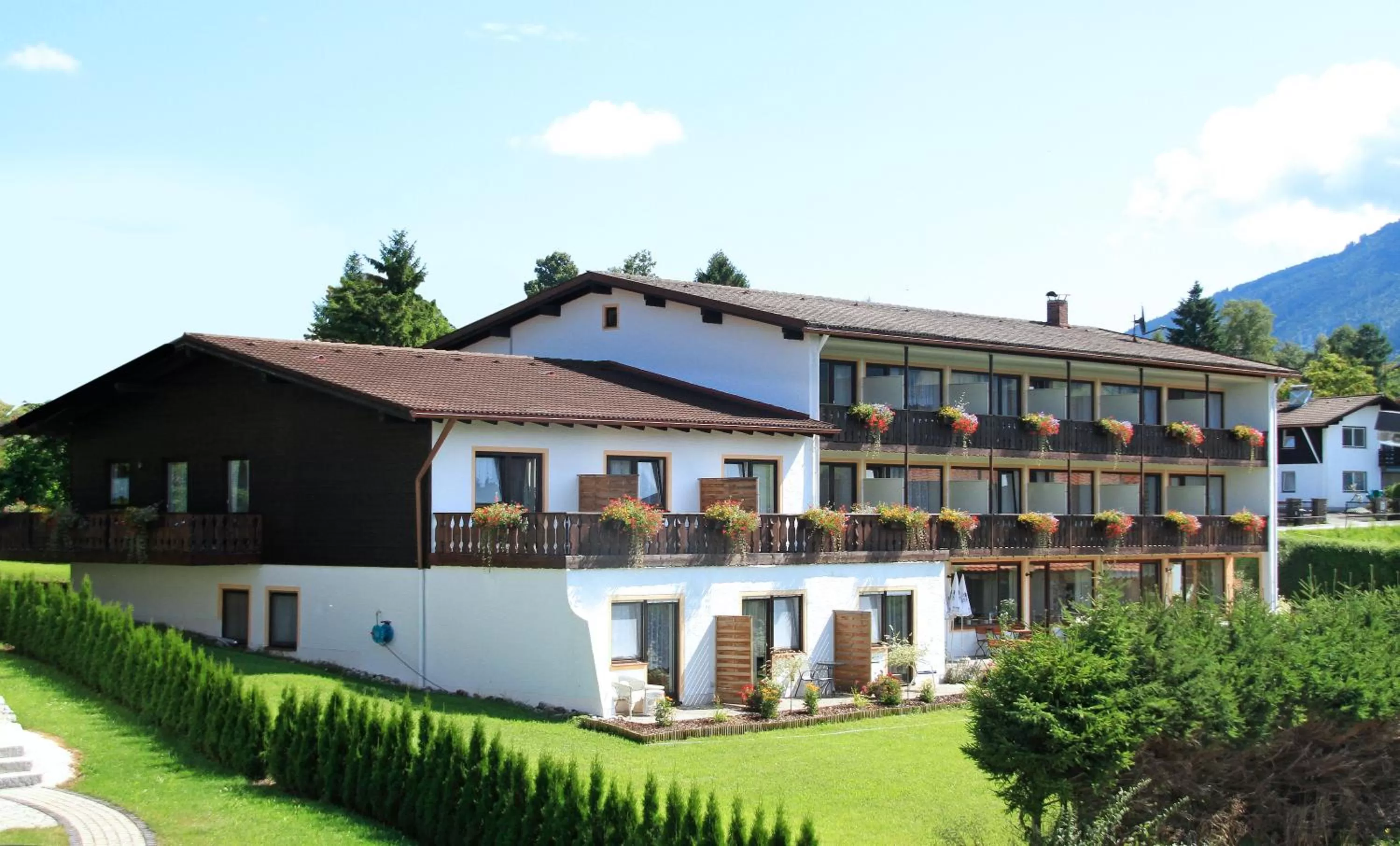 Garden, Property Building in Hotel Alpenblick Berghof