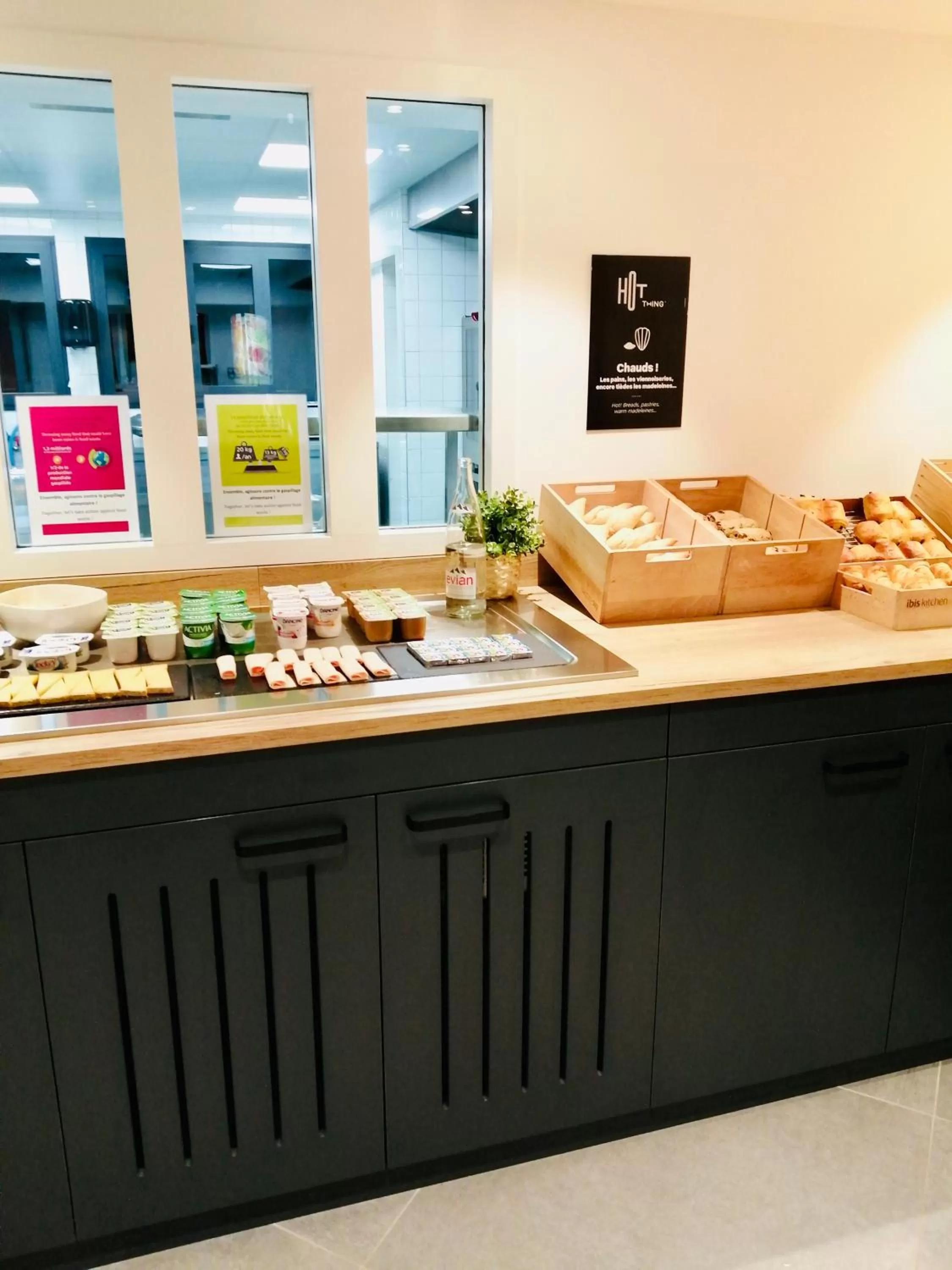 Breakfast in ibis Beaune Centre