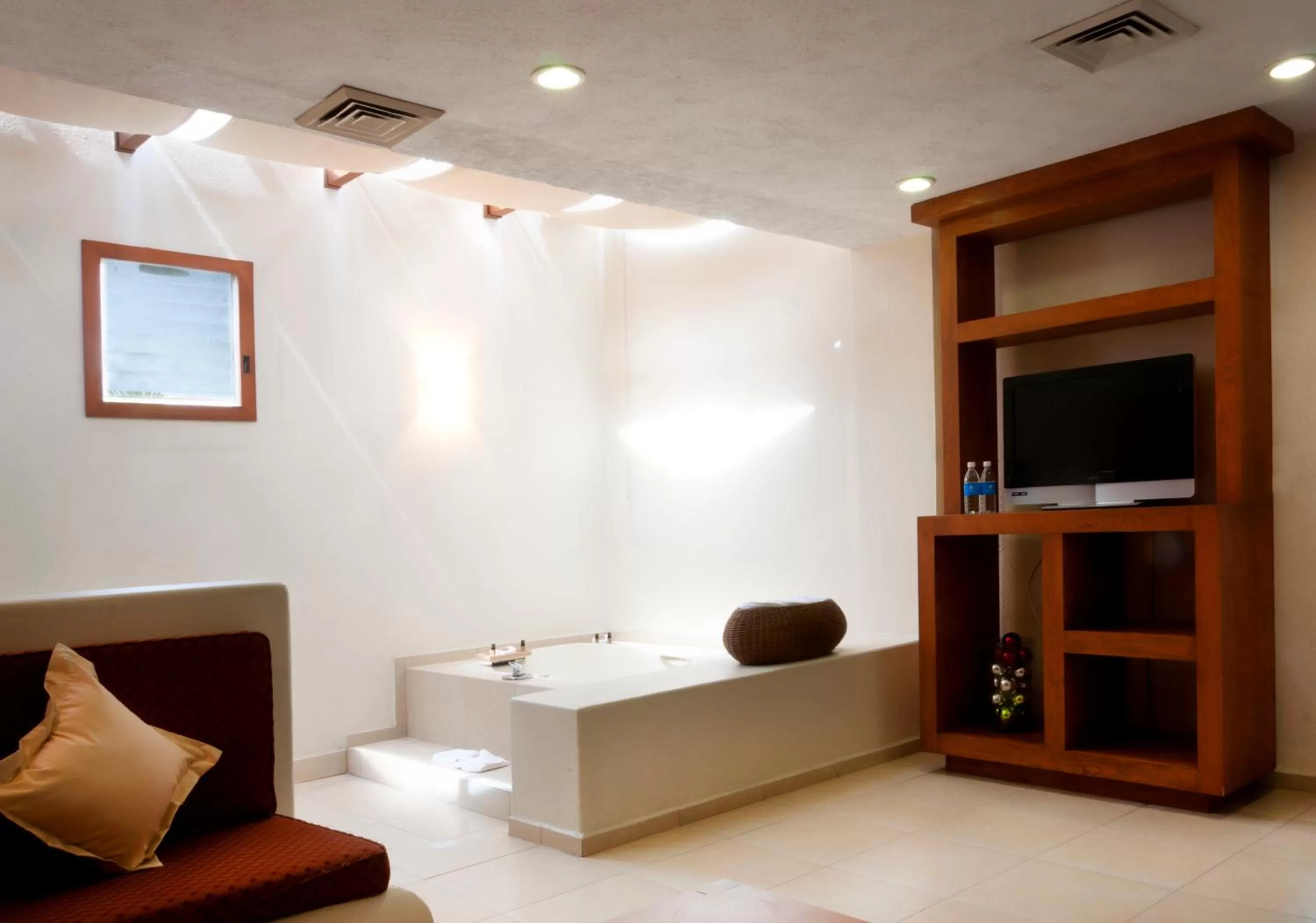 Decorative detail in Real de Minas Poliforum