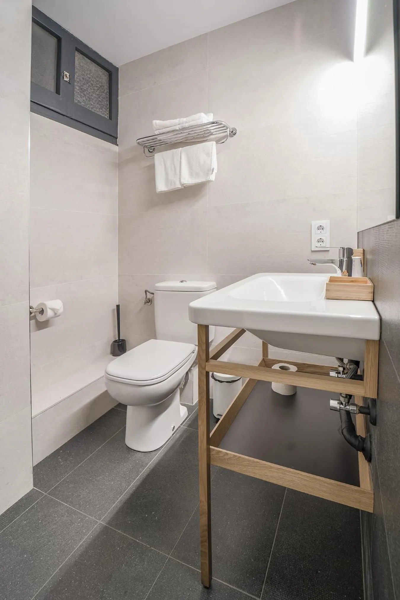 Bathroom in Glaner Hotel Cafe