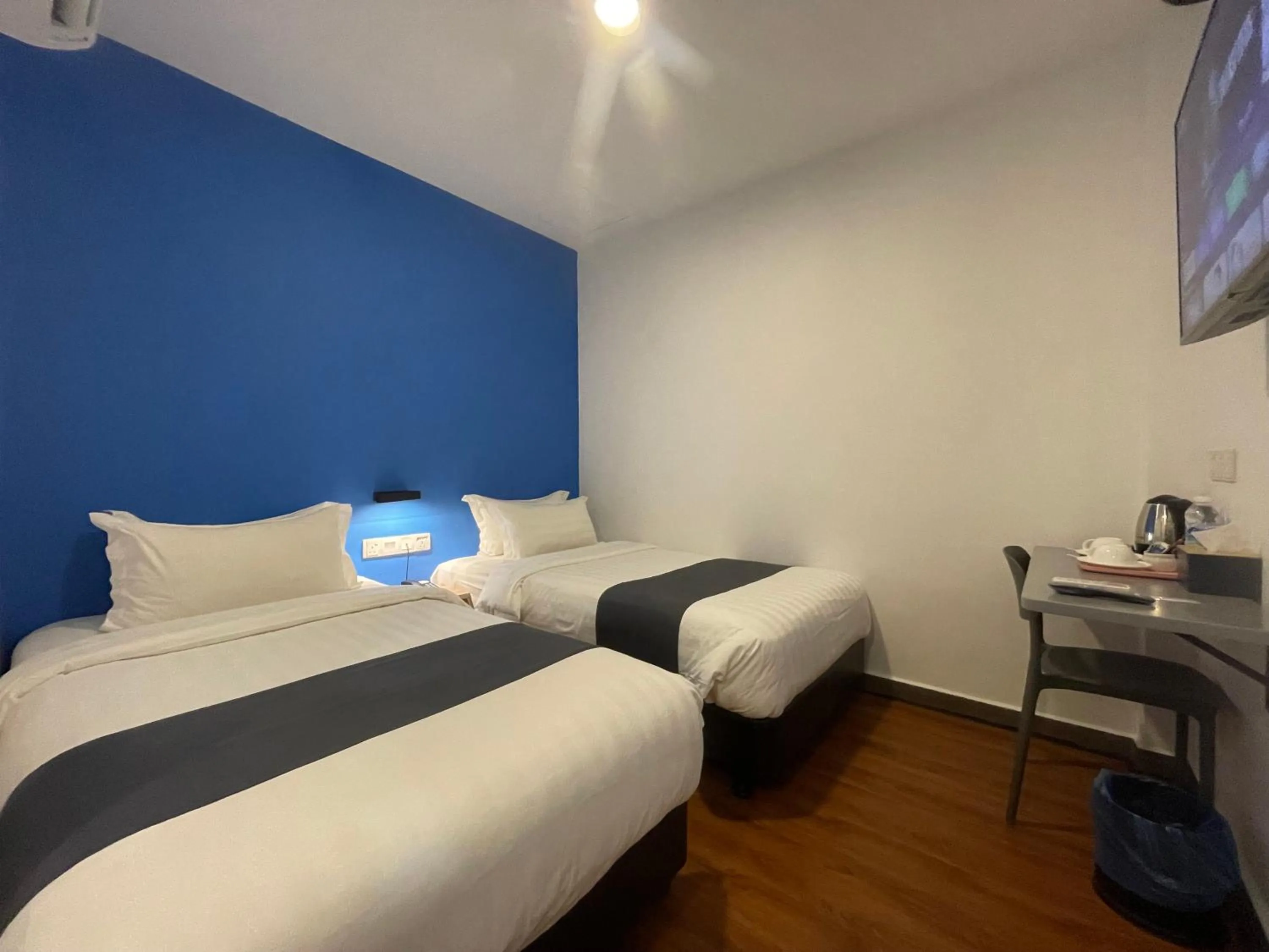 Standard Twin Room in Asia Premium Hotel Kuala Terengganu