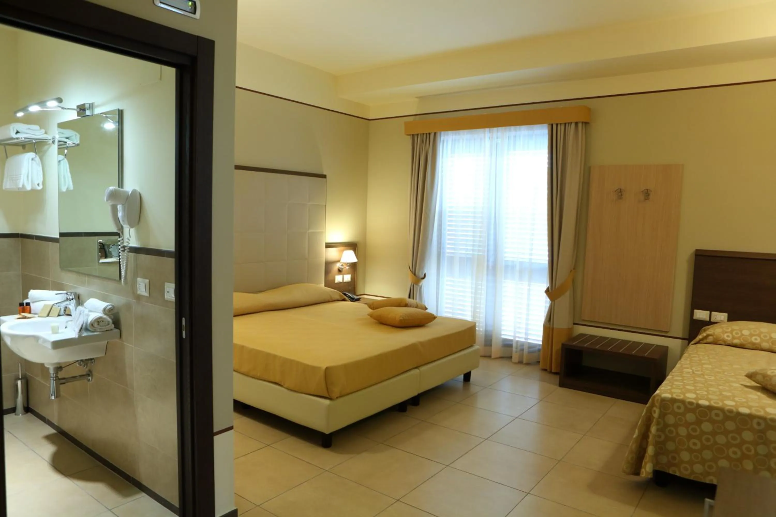 Day, Bed in Hotel Milazzo