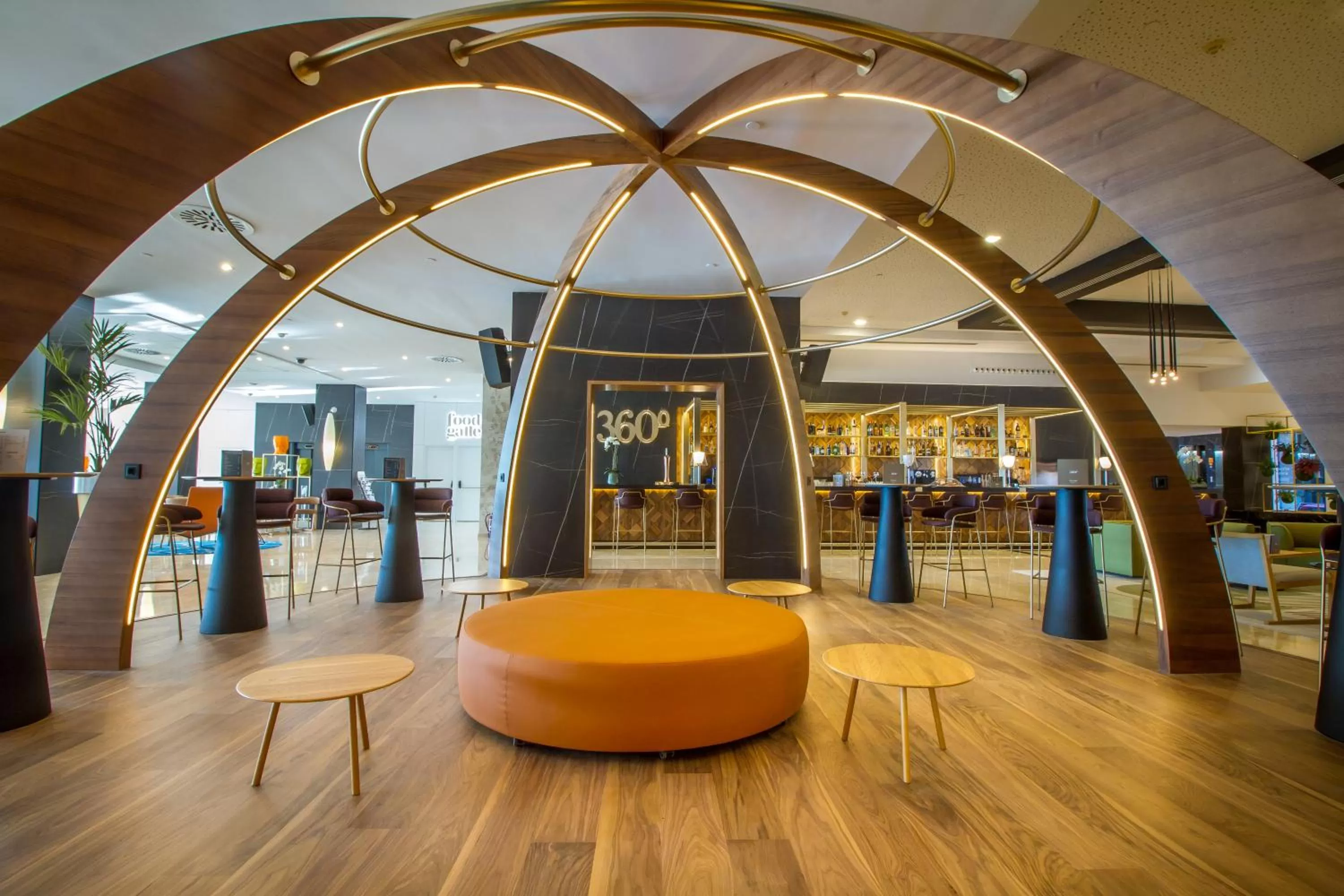 Lounge or bar in SOLYMAR Gran Hotel