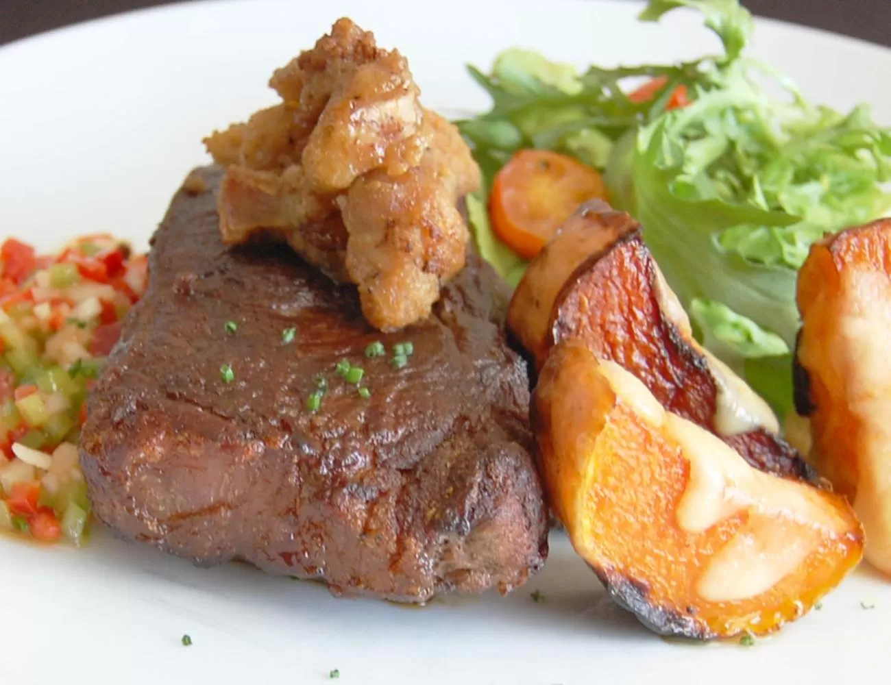 Restaurant/places to eat, Food in Quorum Córdoba Hotel, Resort Urbano