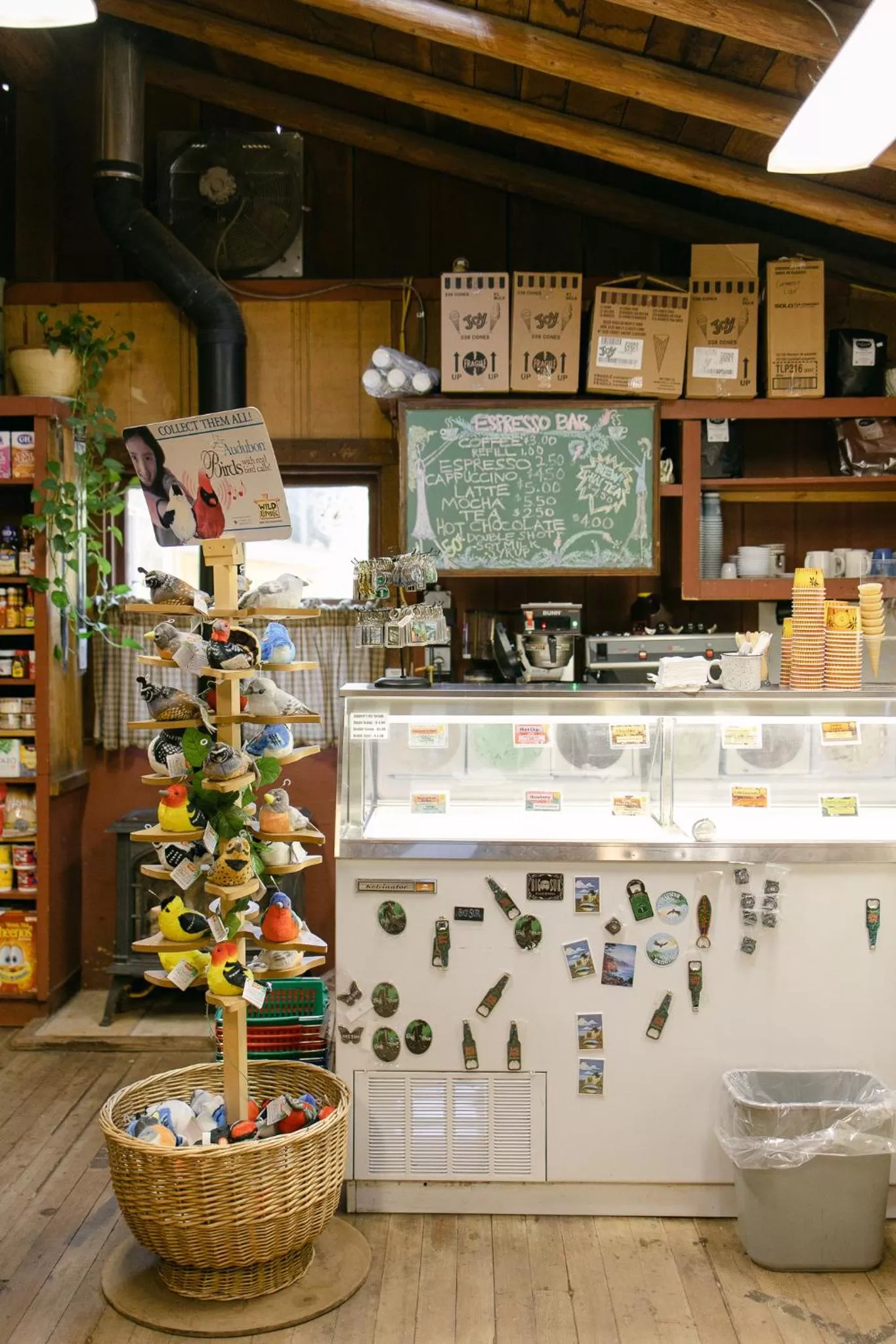 Supermarket/grocery shop in Fernwood Resort