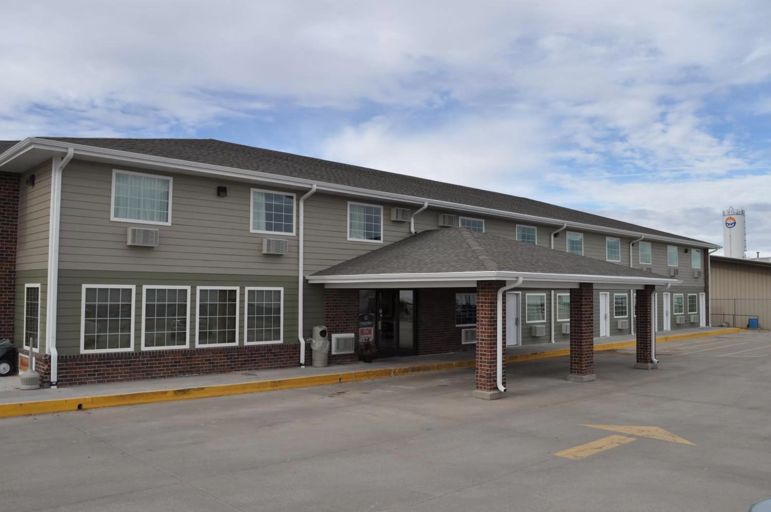 Property building in Boarders Inn & Suites by Cobblestone Hotels - Broken Bow