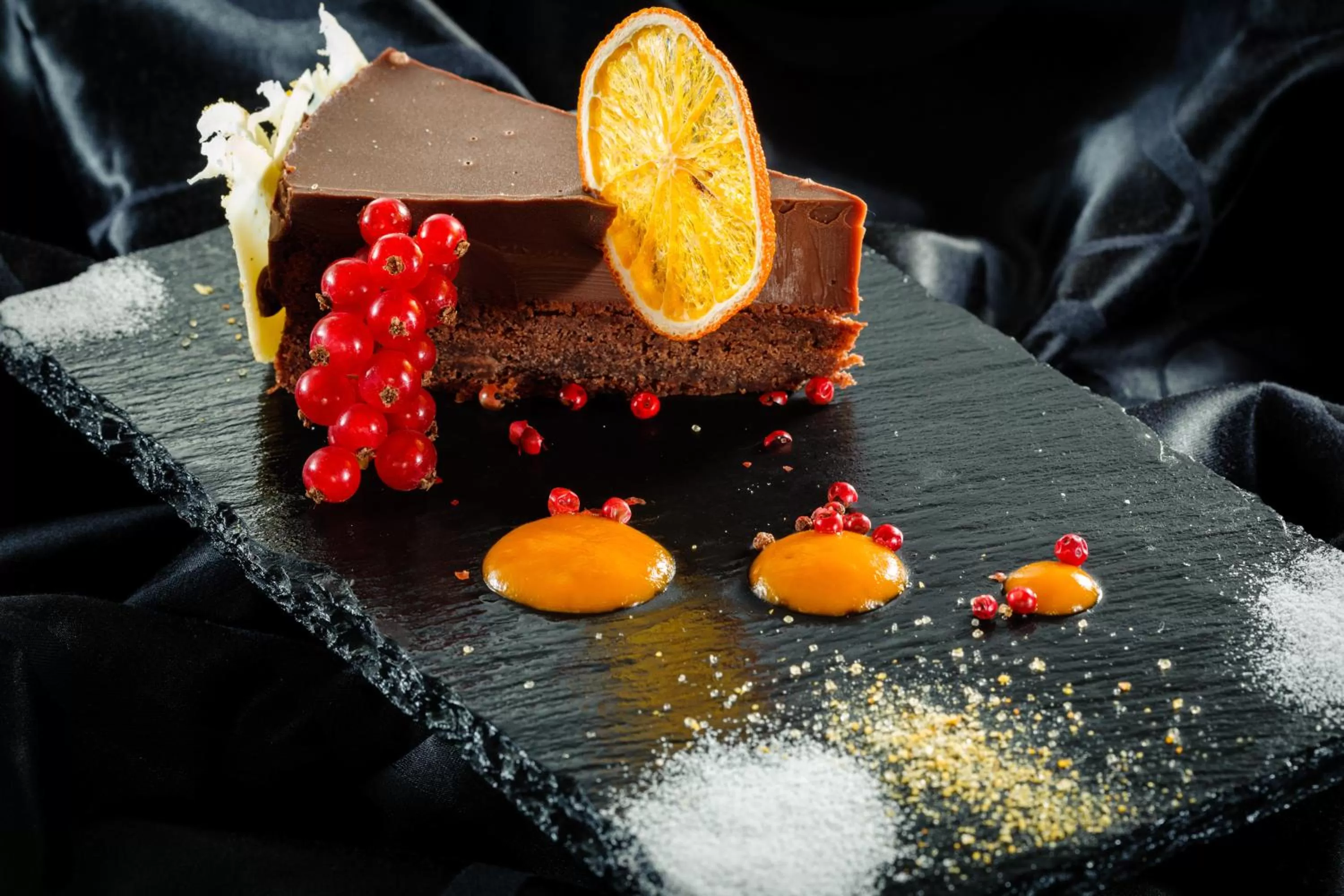 Restaurant/places to eat in Marvie Hotel & Health