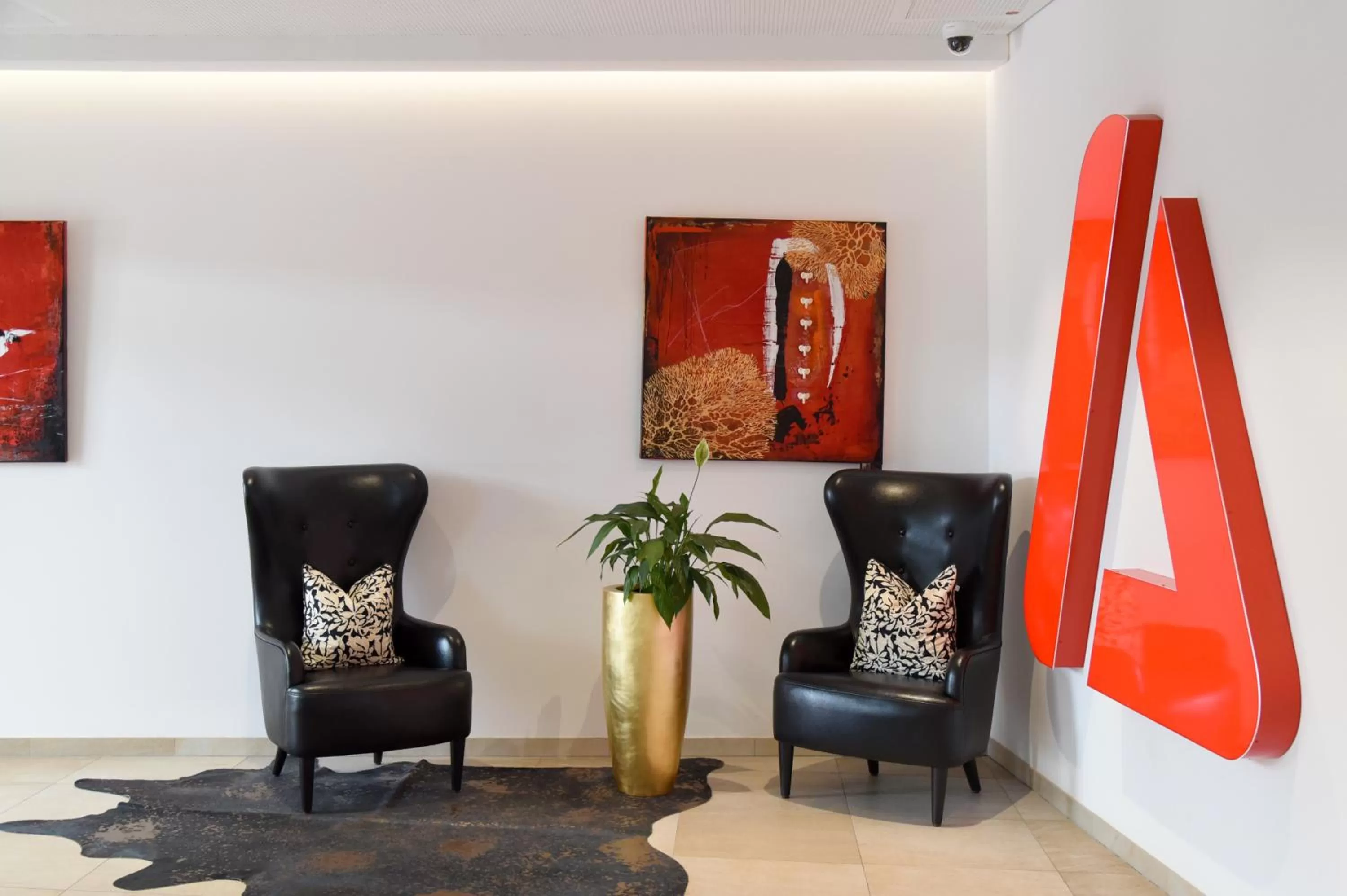 Seating area in Amedia Plaza Dresden, Trademark Collection by Wyndham