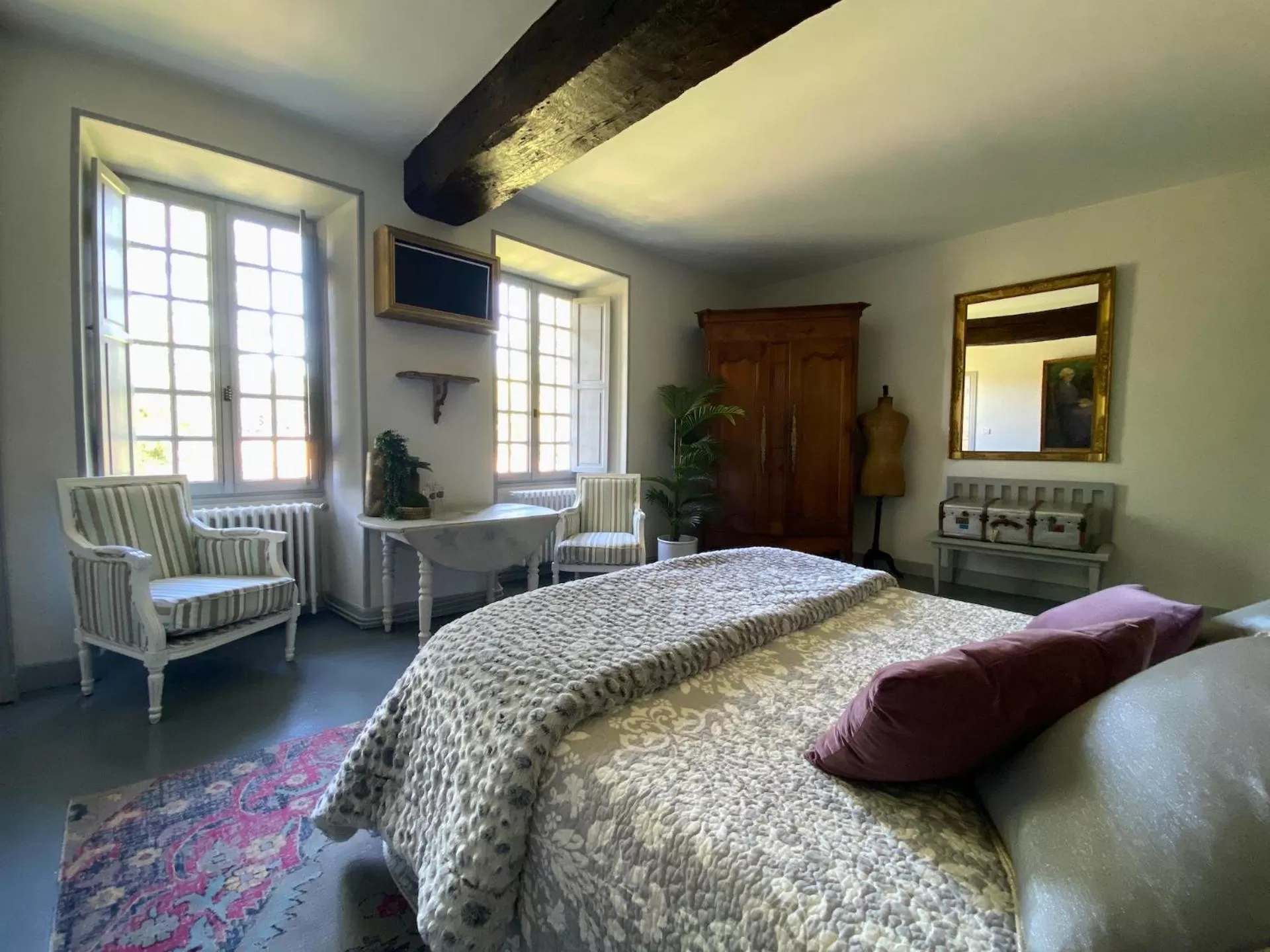 Bedroom, Bed in Le Petit Chateau De Sainte Colombe