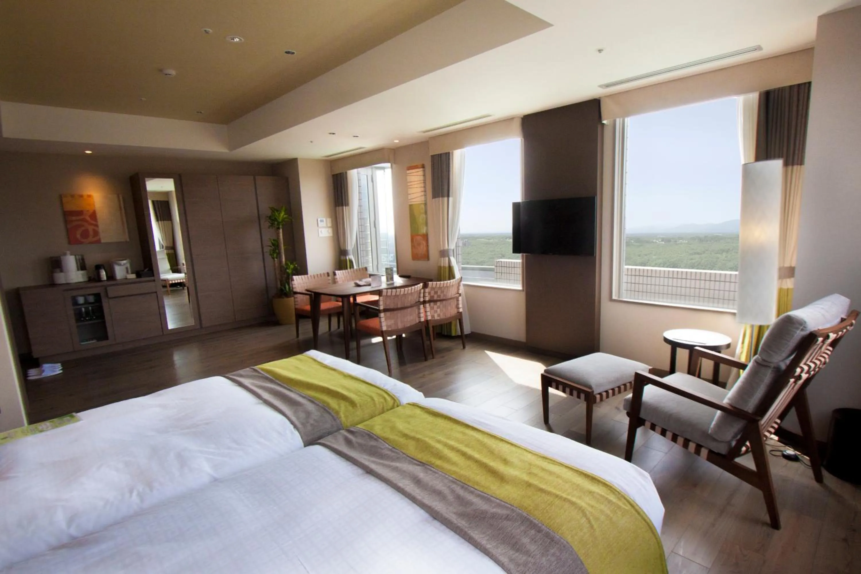 Spring, Bed in Hotel Epinard Nasu