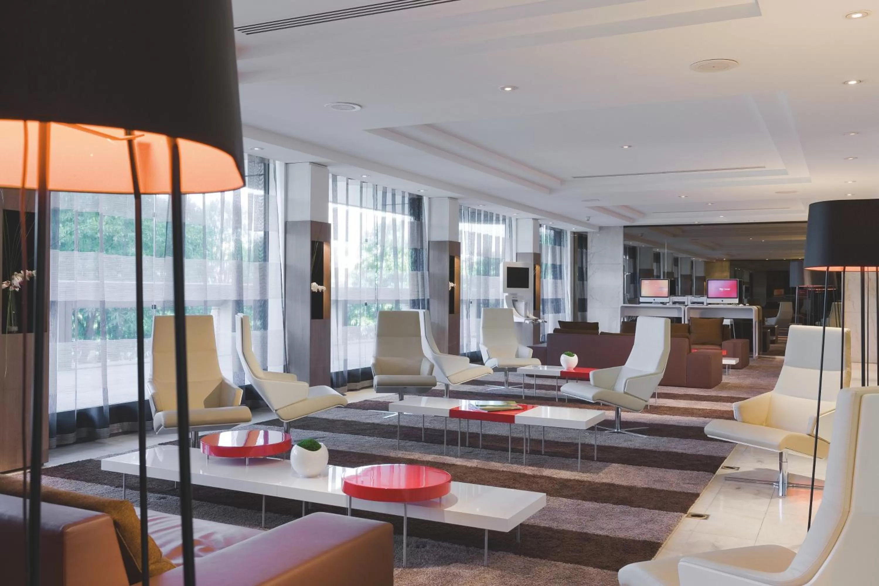 Lobby or reception in Novotel Paris Centre Tour Eiffel