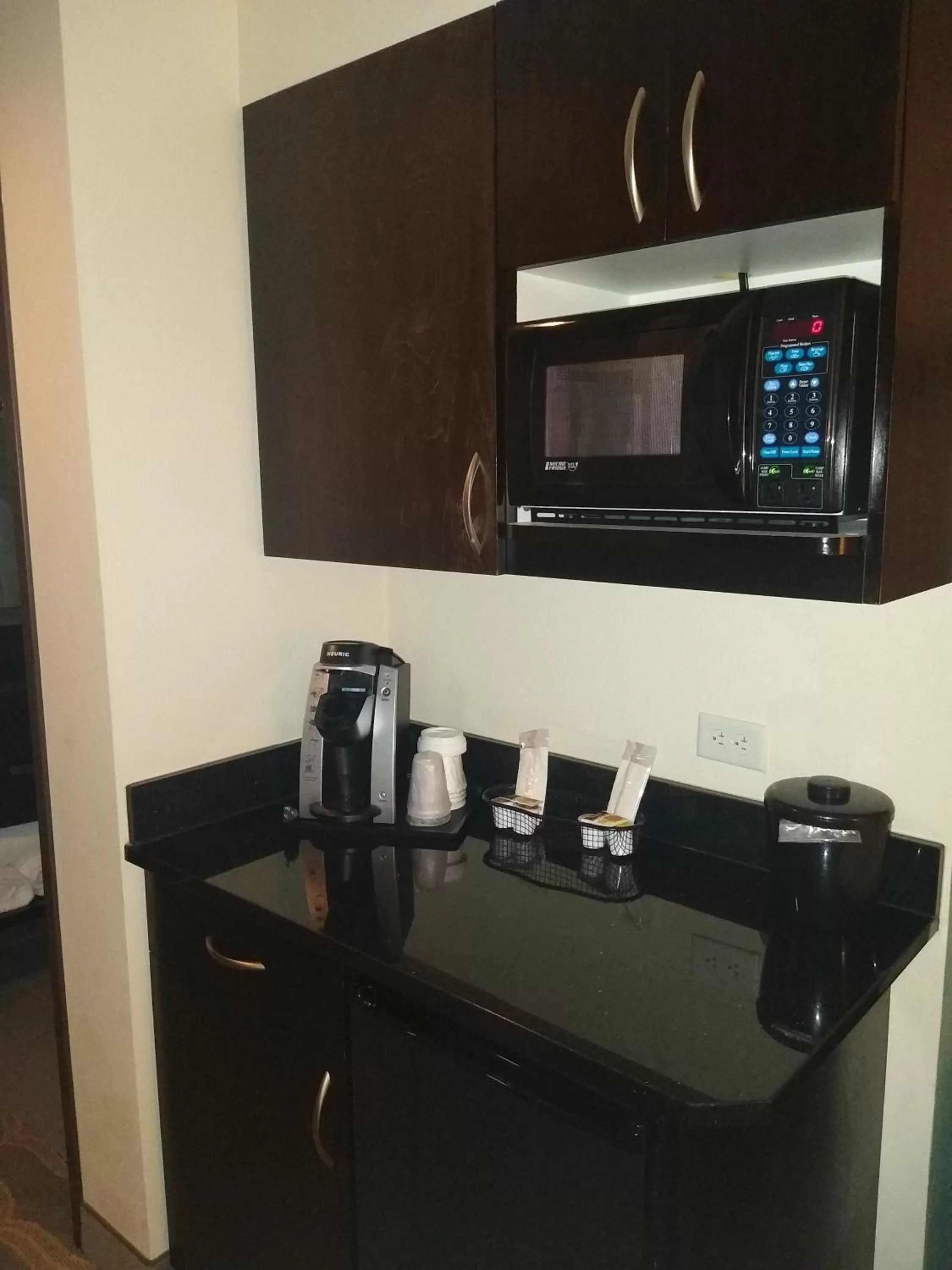 Coffee/tea facilities in Holiday Inn Express & Suites Colorado Springs Central by IHG