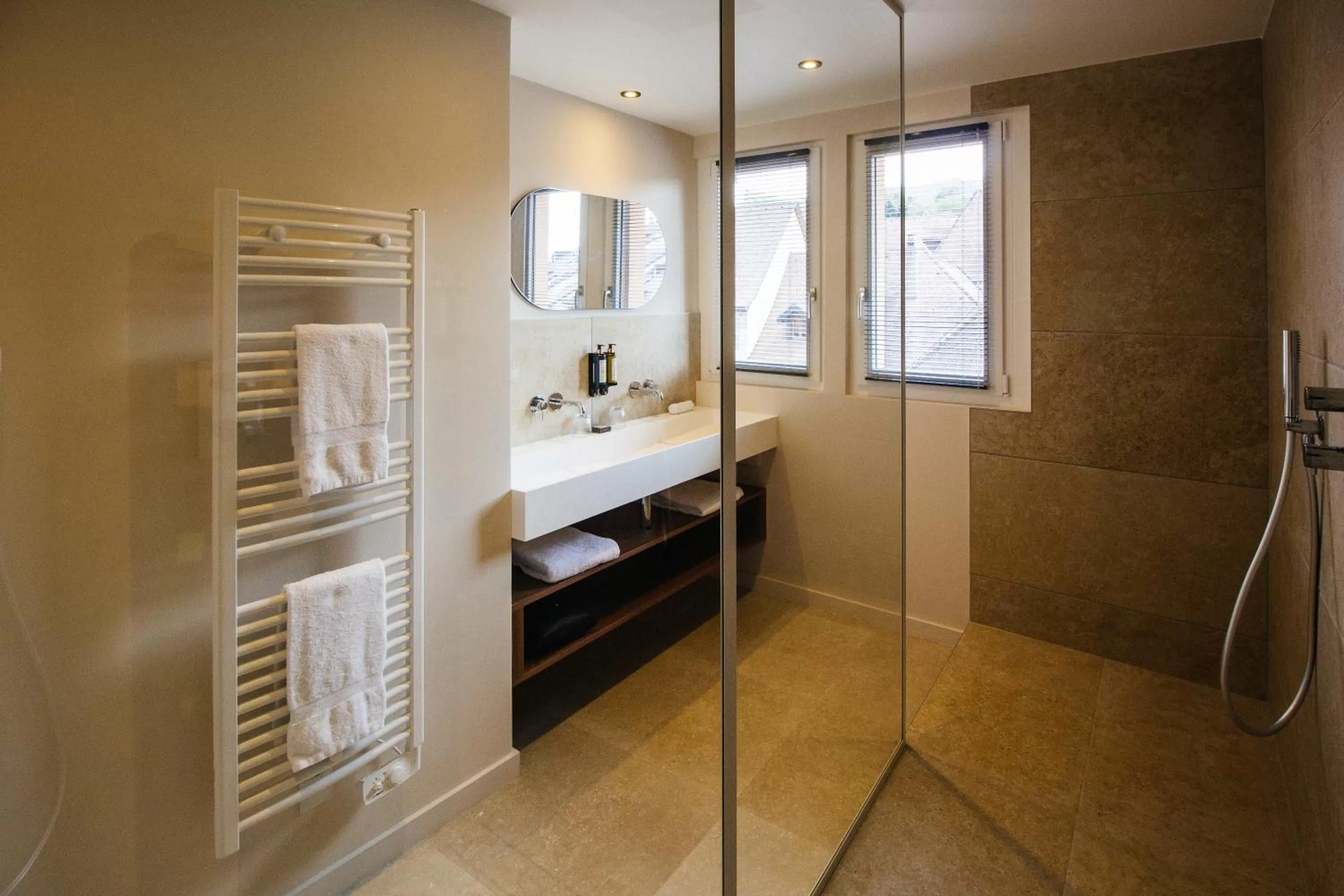 Bathroom in Auberge du Lyonnais