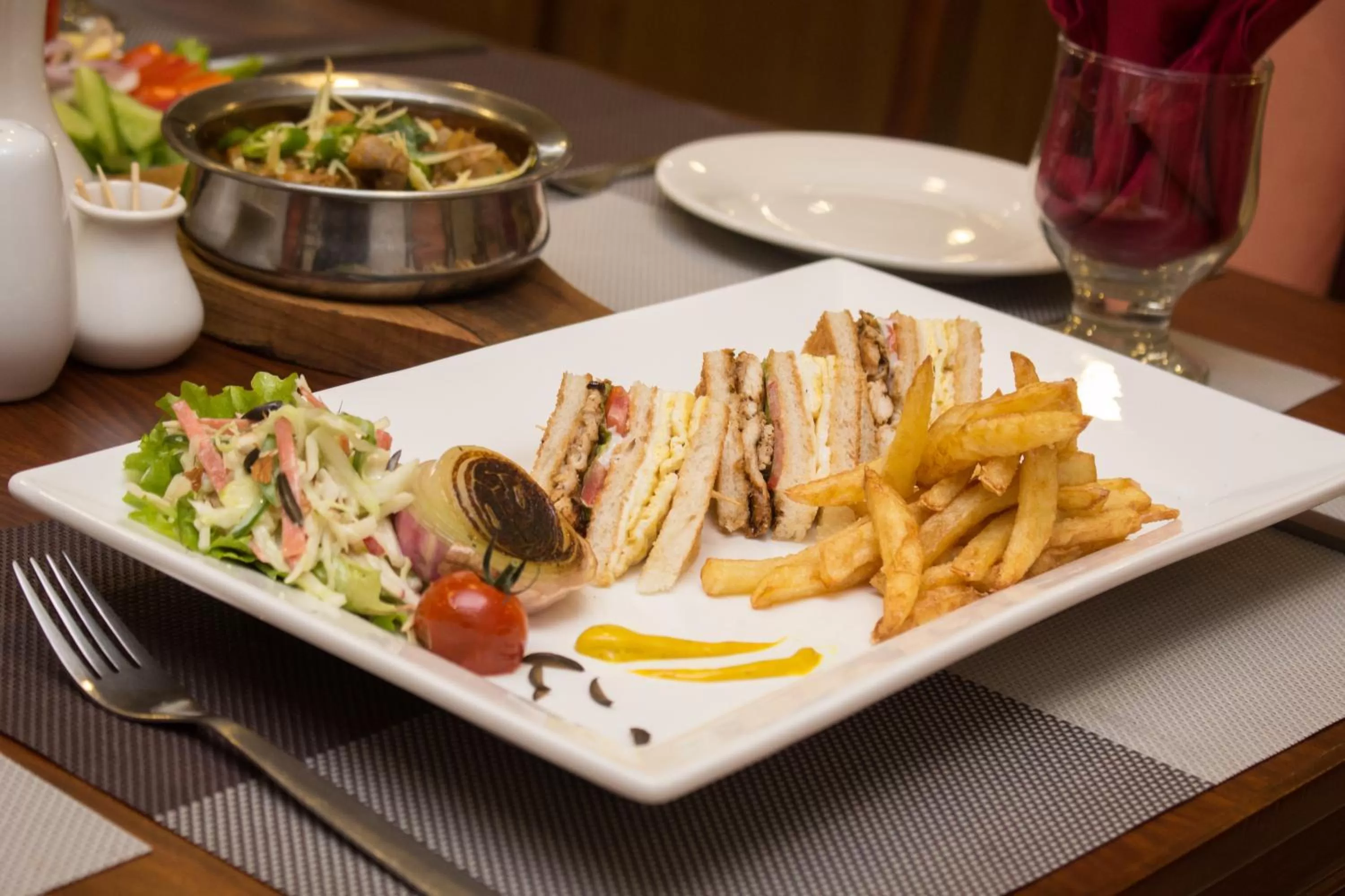 Food and drinks in S Chalet Islamabad