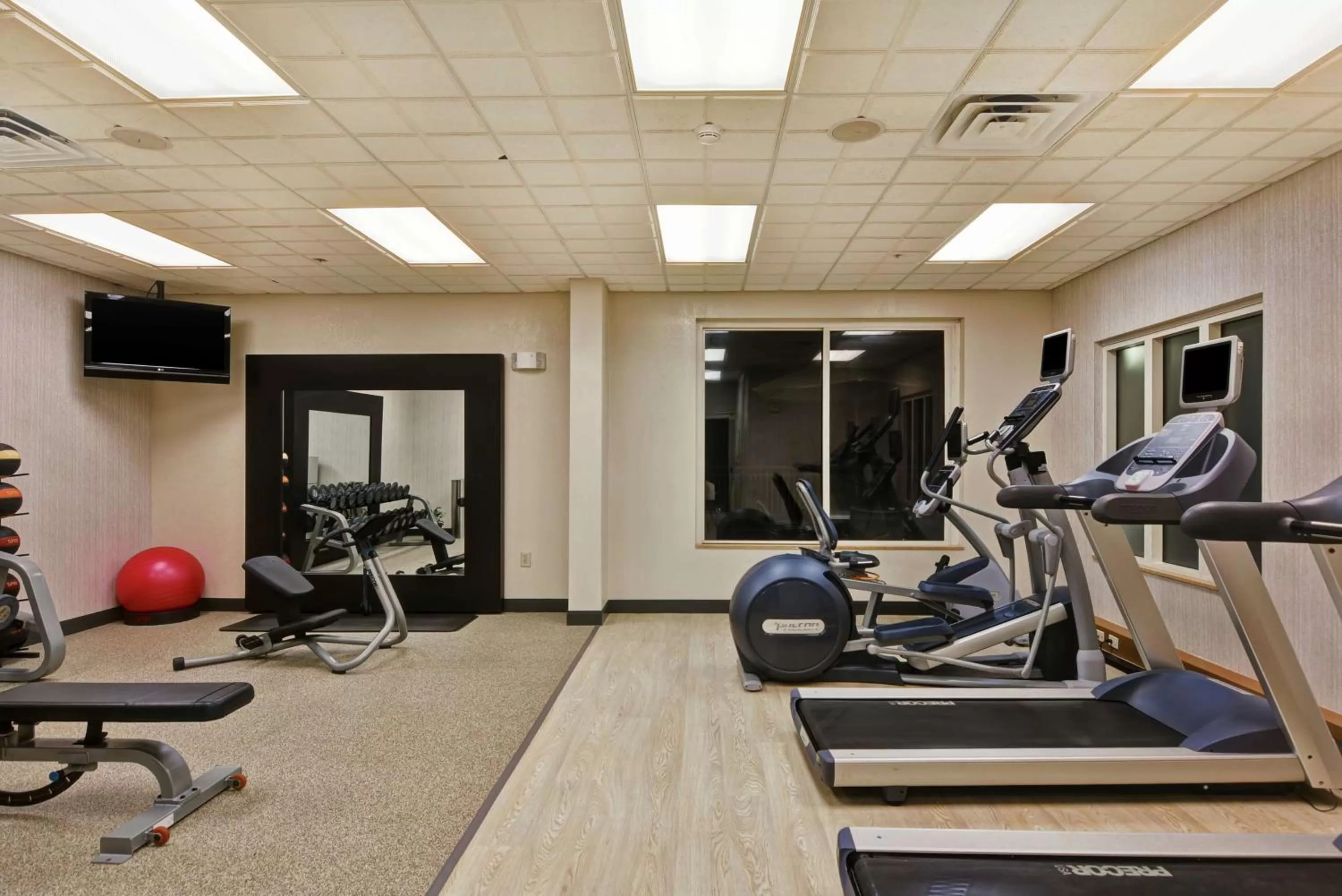 Fitness centre/facilities in Hilton Garden Inn Mobile East Bay / Daphne