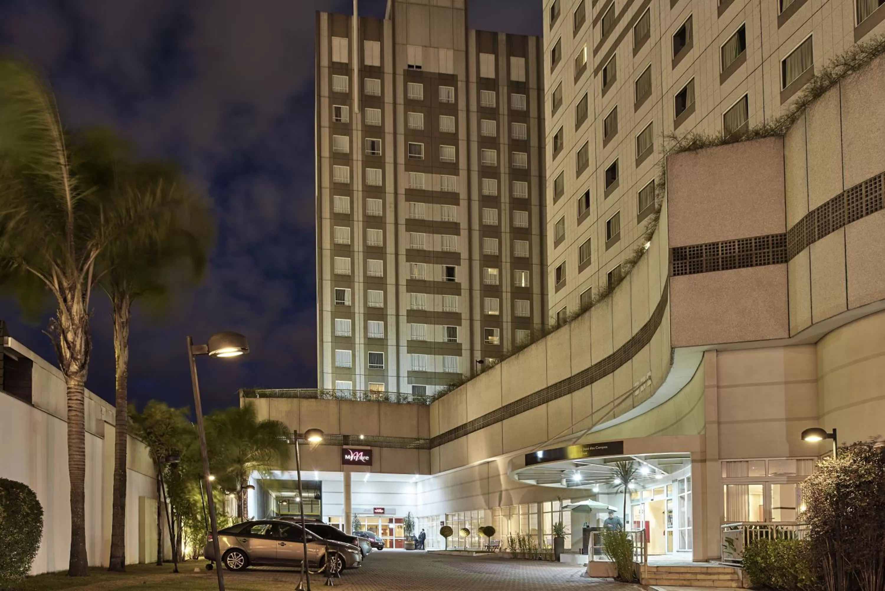 Facade/entrance in Mercure Sao Jose dos Campos