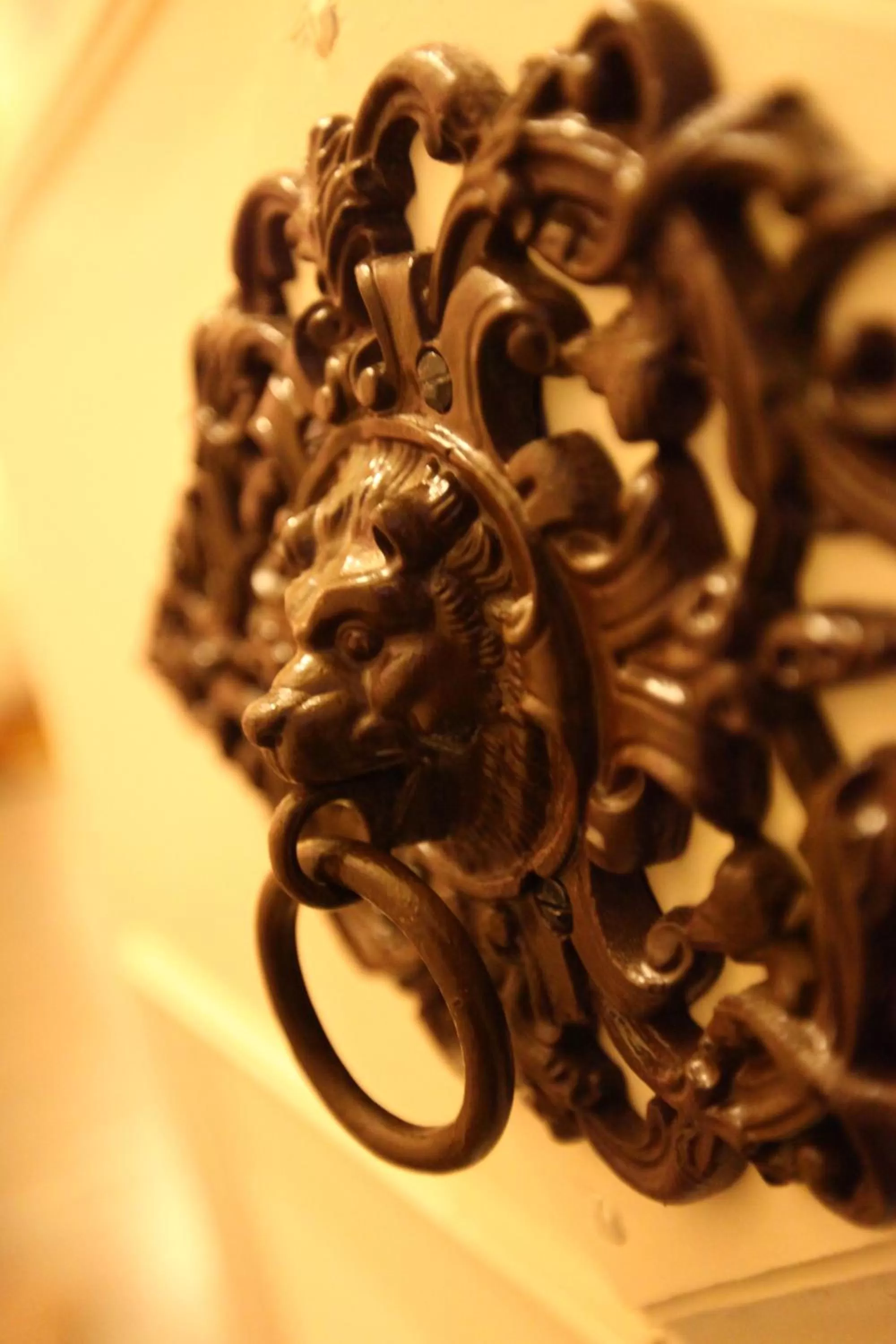 Decorative detail in Altstadthof Freinsheim