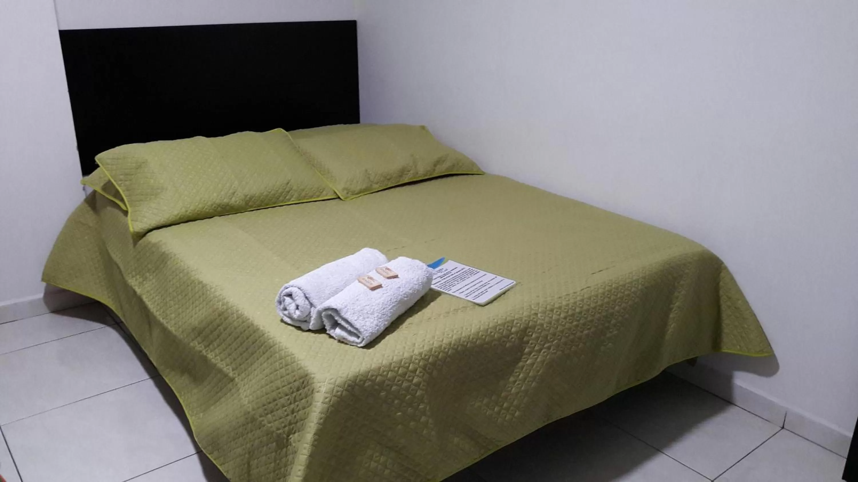 Bed in Hotel Centro Real