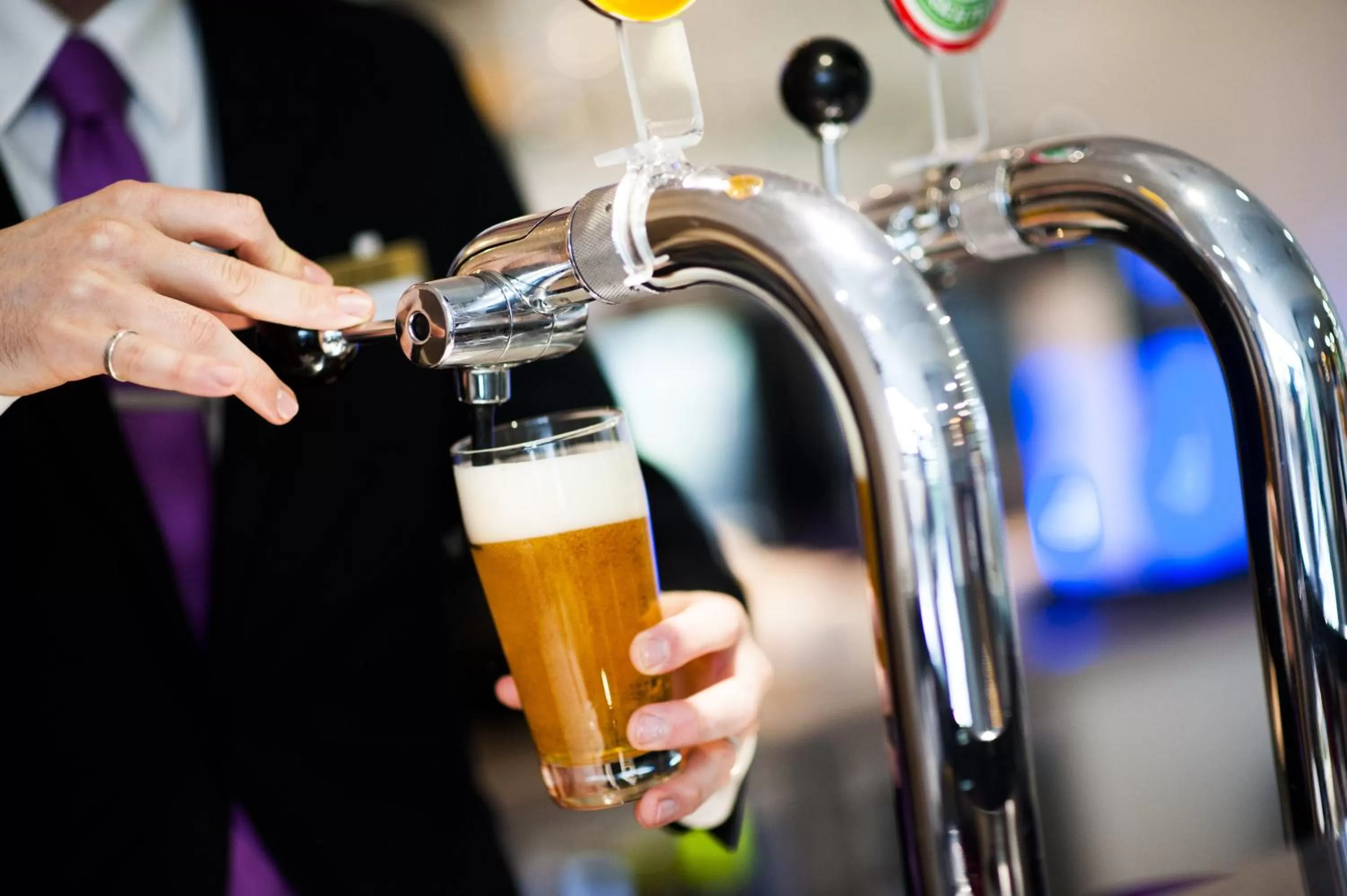 Lounge or bar in Best Western Plus Paris Velizy