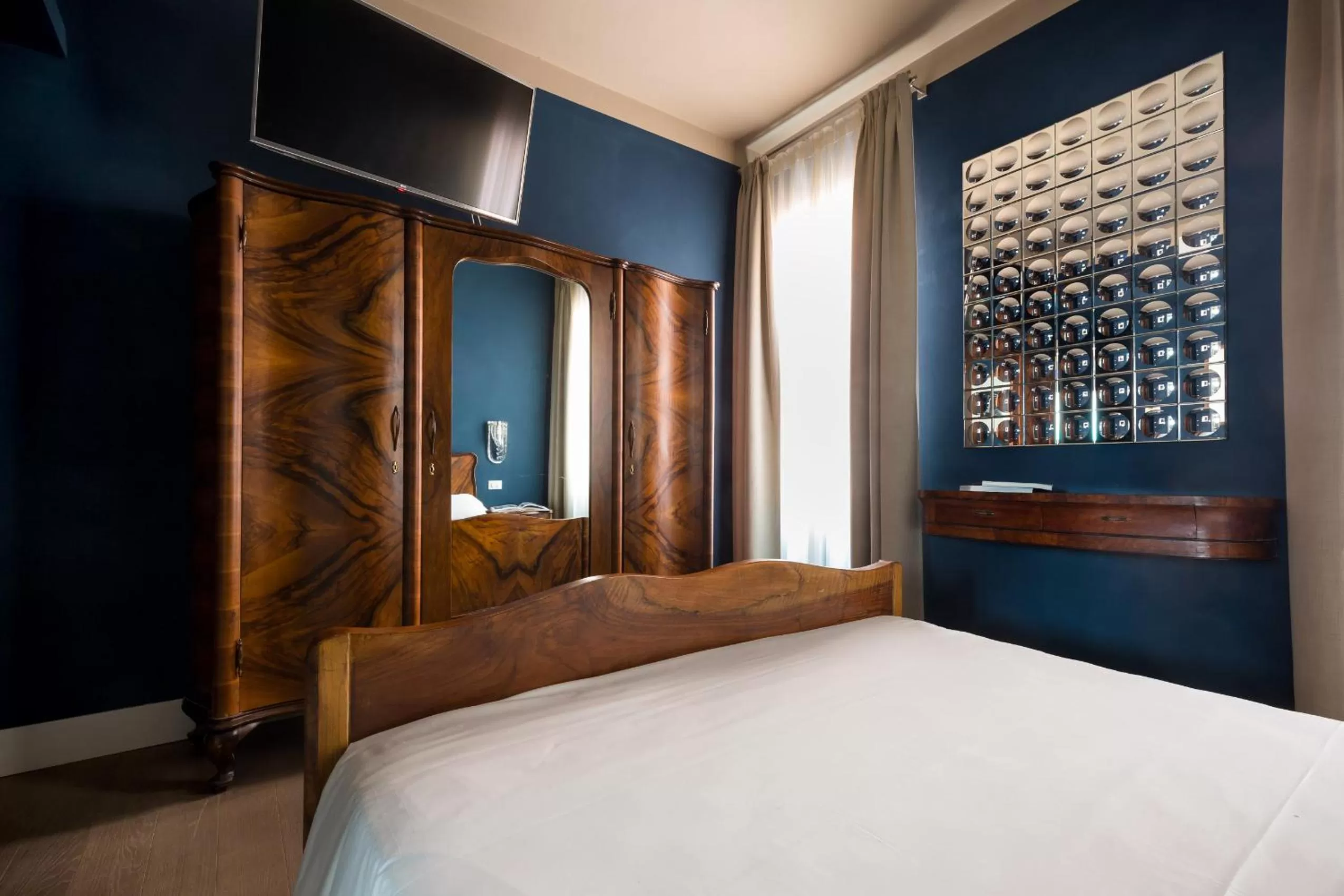 Bed in Hotel Liassidi Palace