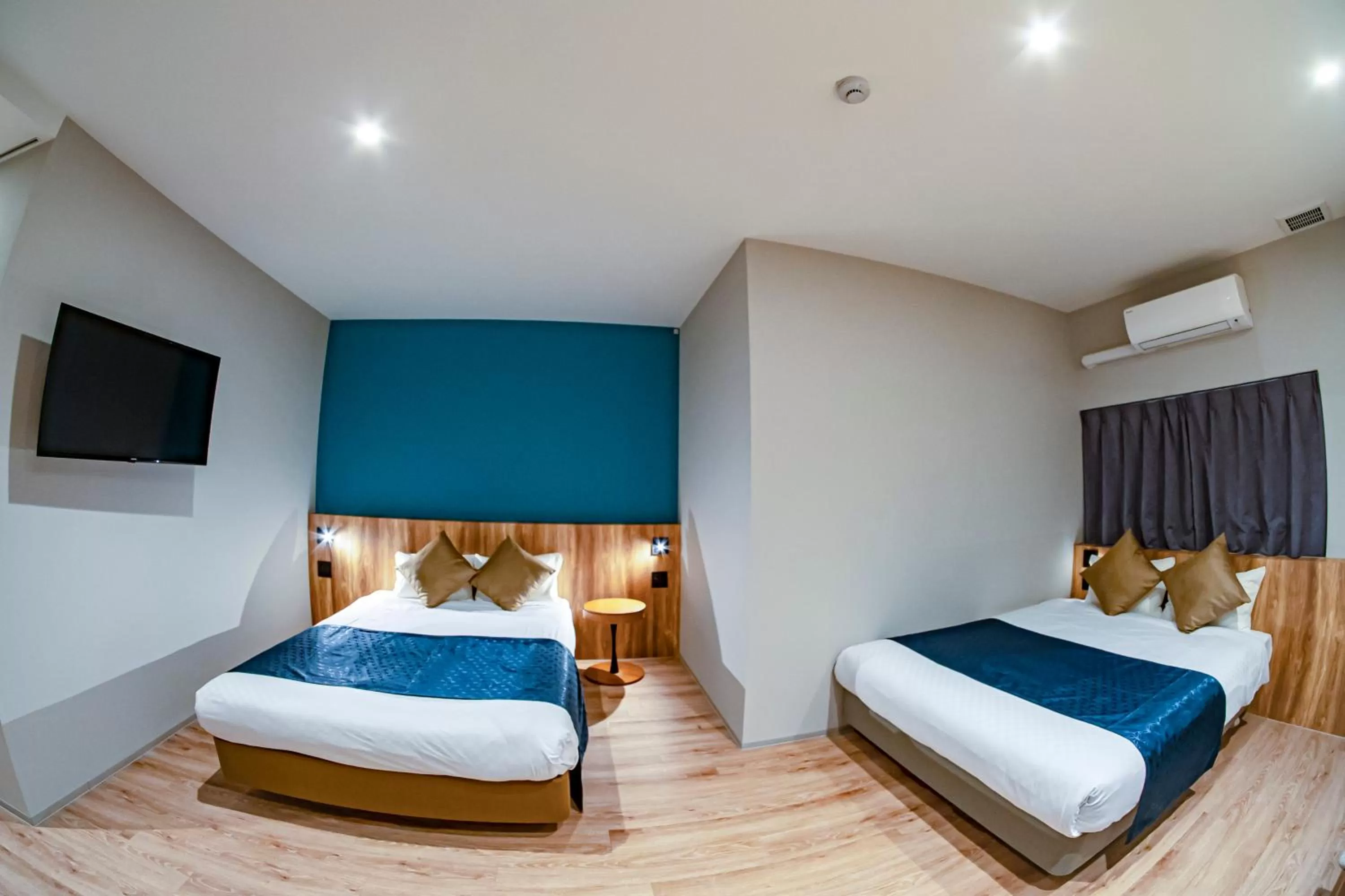 Bedroom, Bed in Hotel S-Presso East