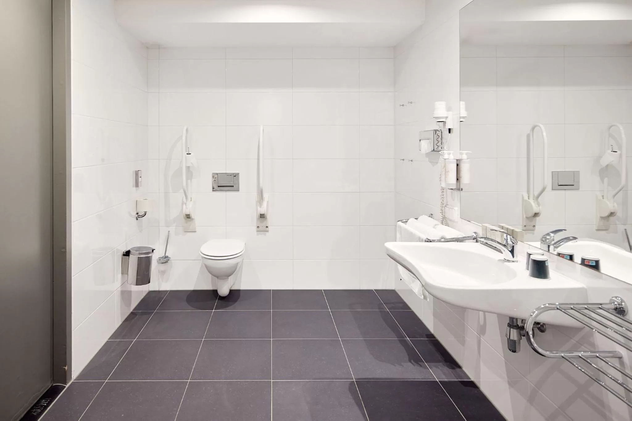 Toilet in Van der Valk Drachten