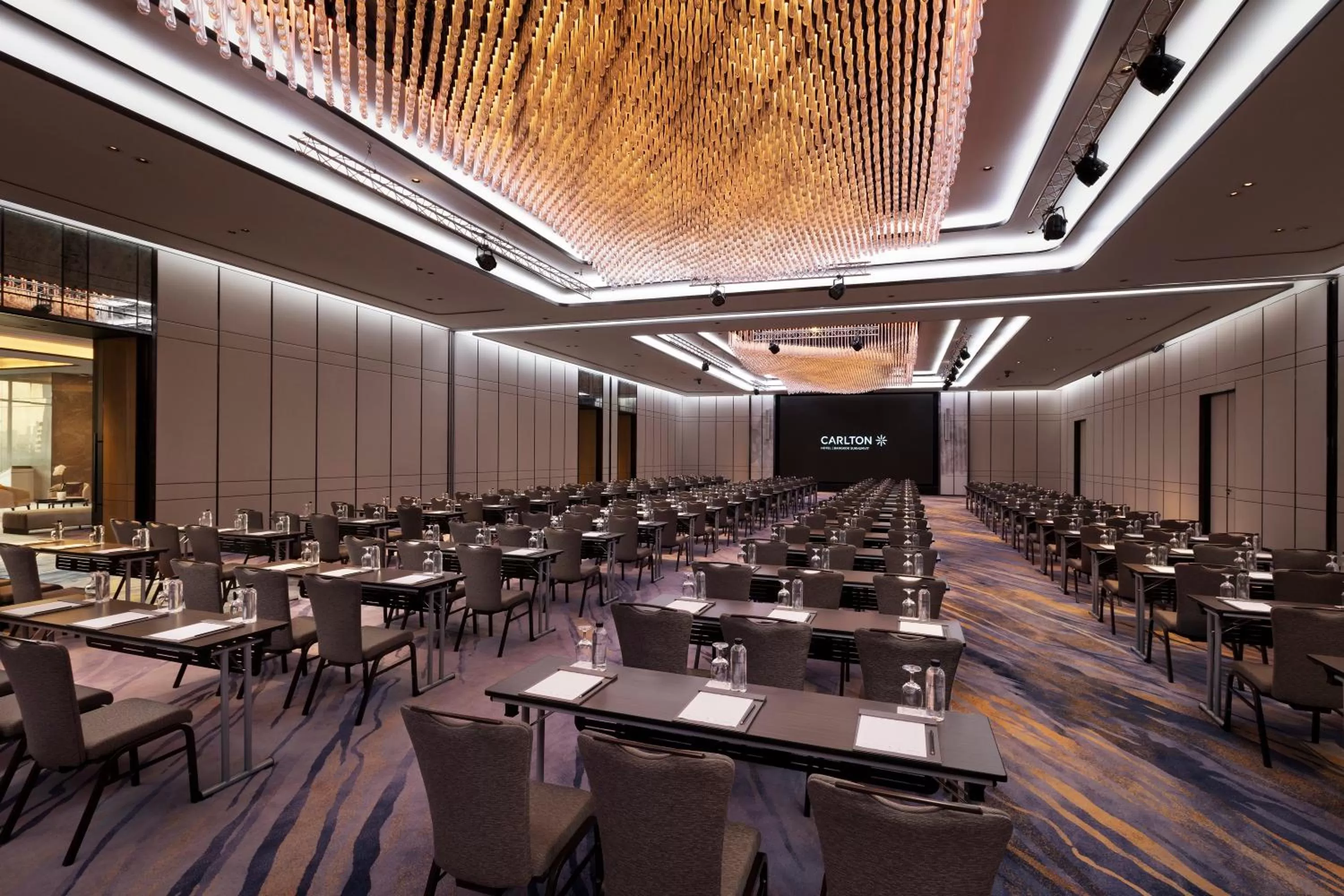 Meeting/conference room in Carlton Hotel Bangkok Sukhumvit