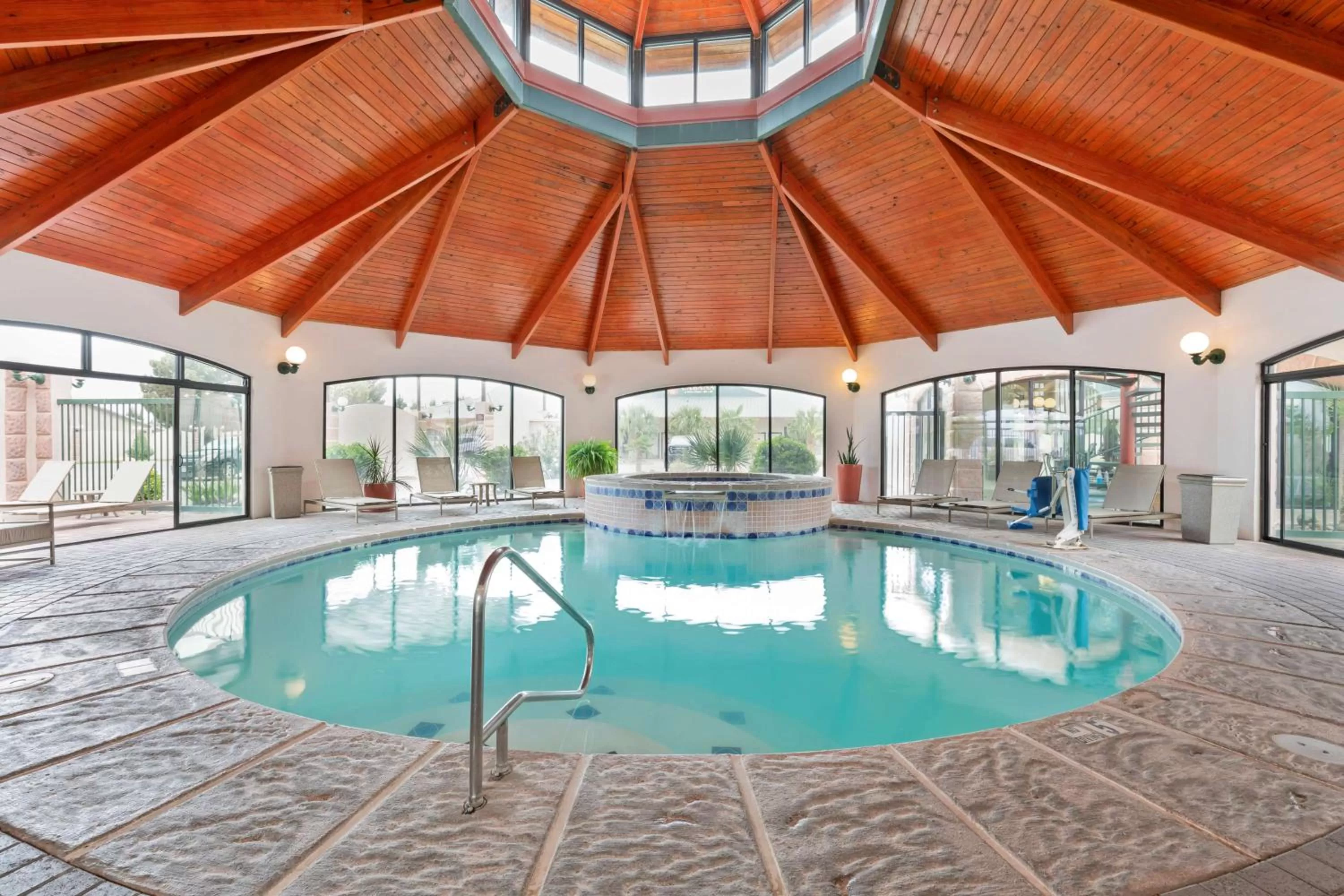 Pool view in Best Western Plus Swiss Chalet Hotel & Suites