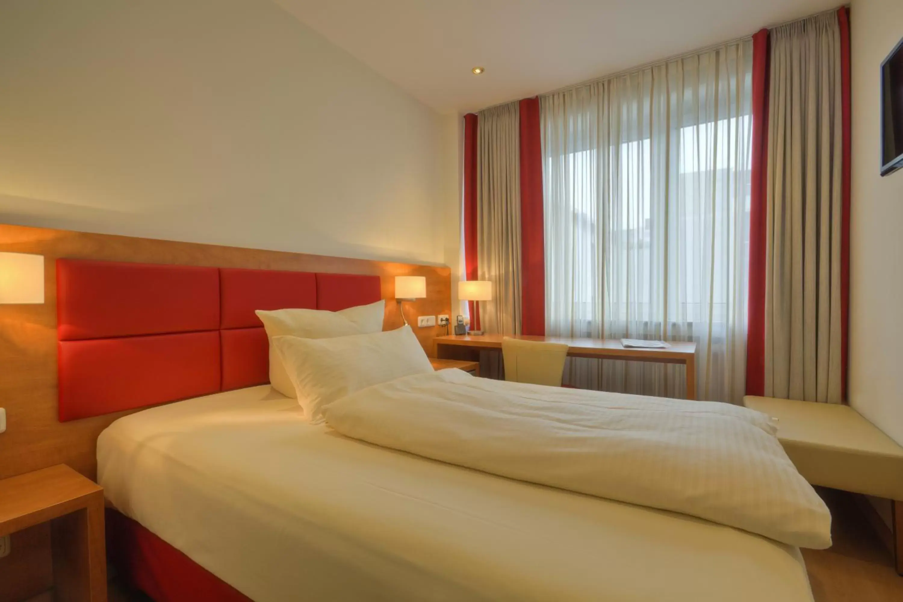 Superior Single Room in Hotel Condor Superior Single Room in Hotel Condor