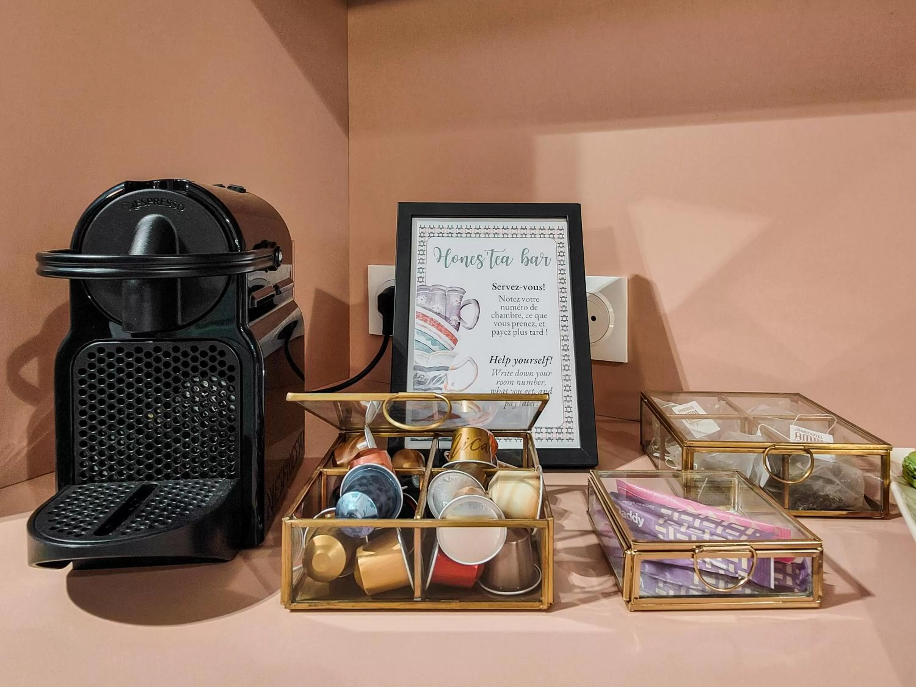 Drinks in Hotel Aparthotel AMMI Nice Lafayette