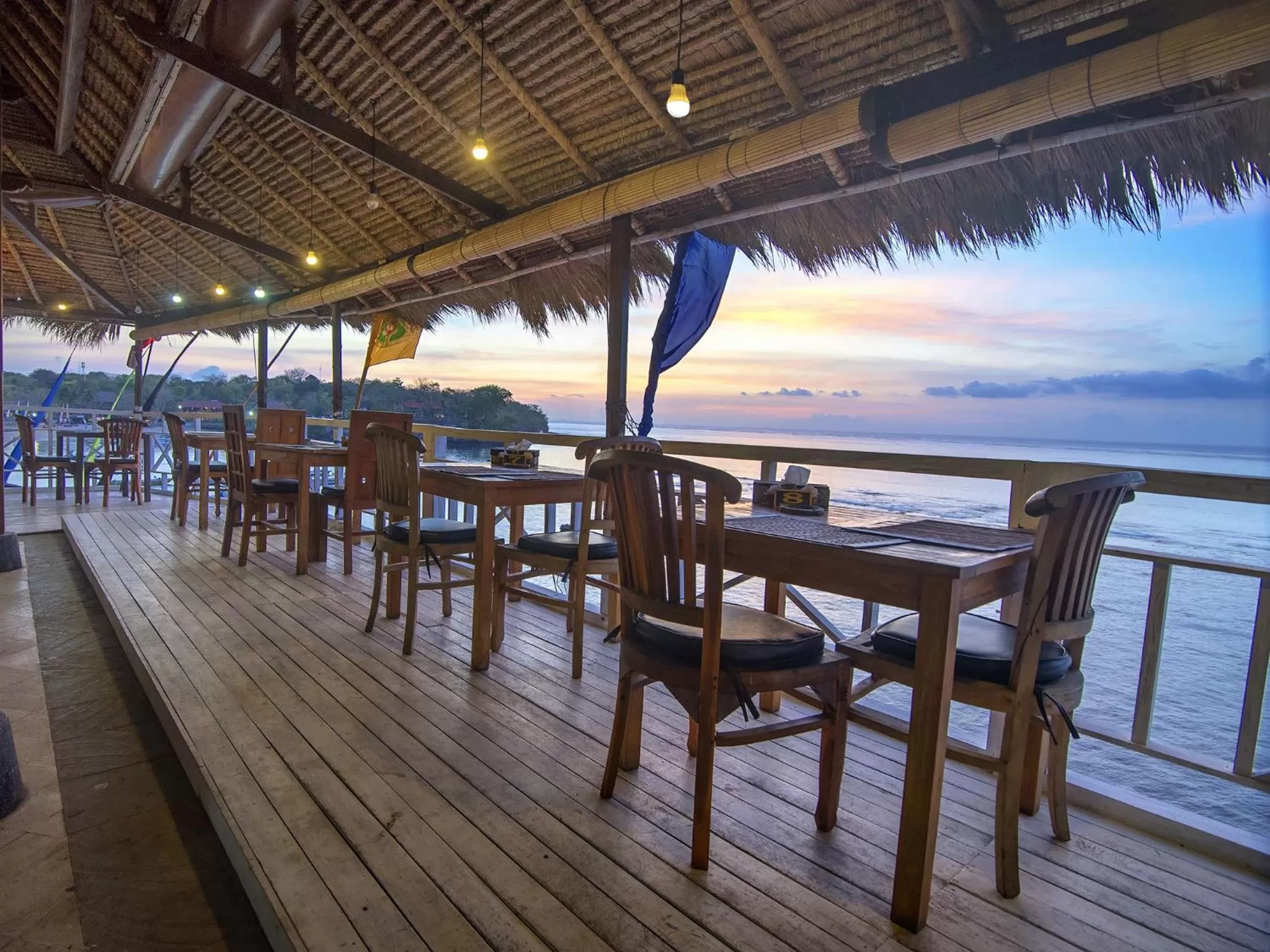 Mushroom Beach Bungalows