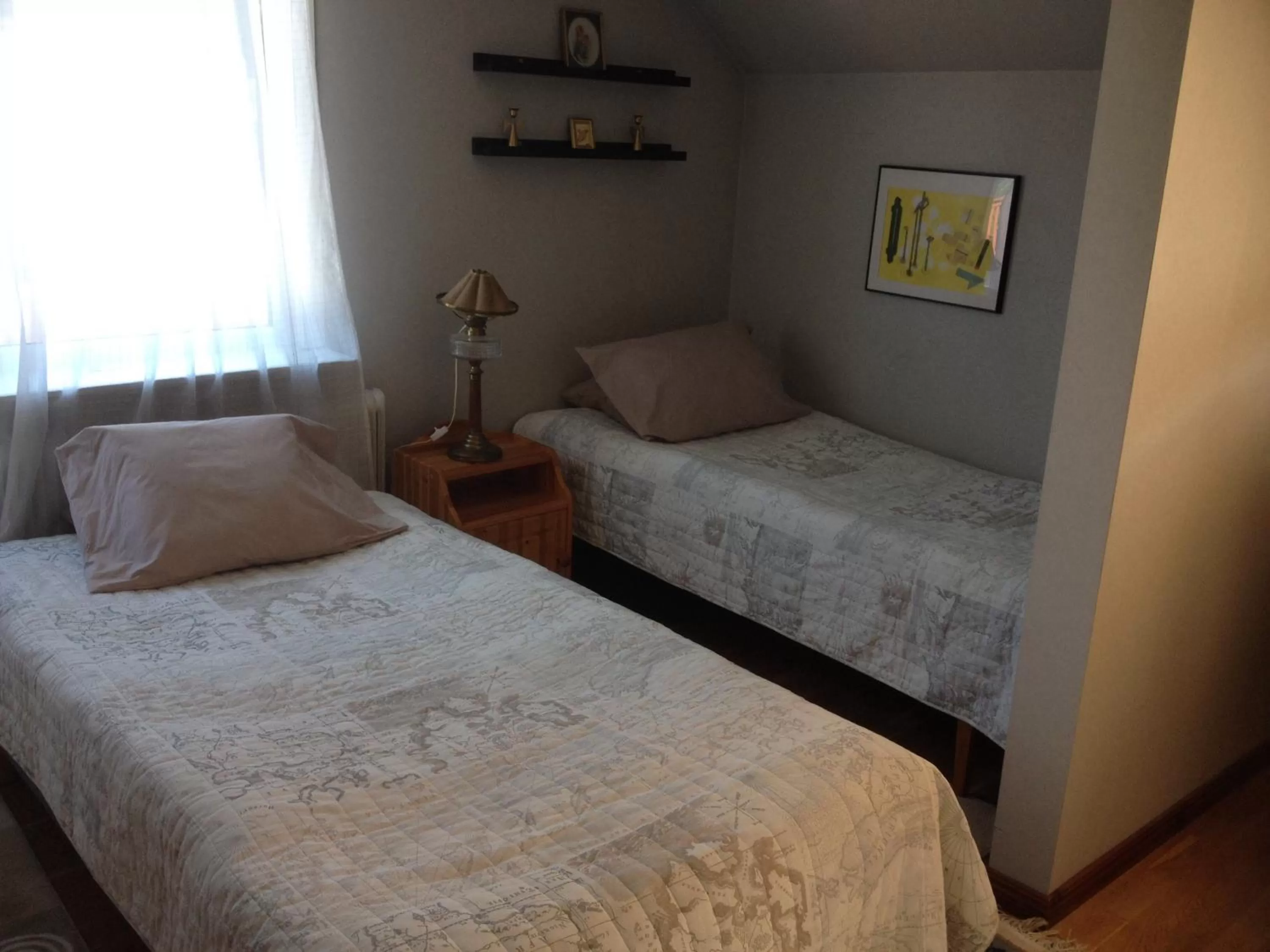 Bed in Stop at The Cross