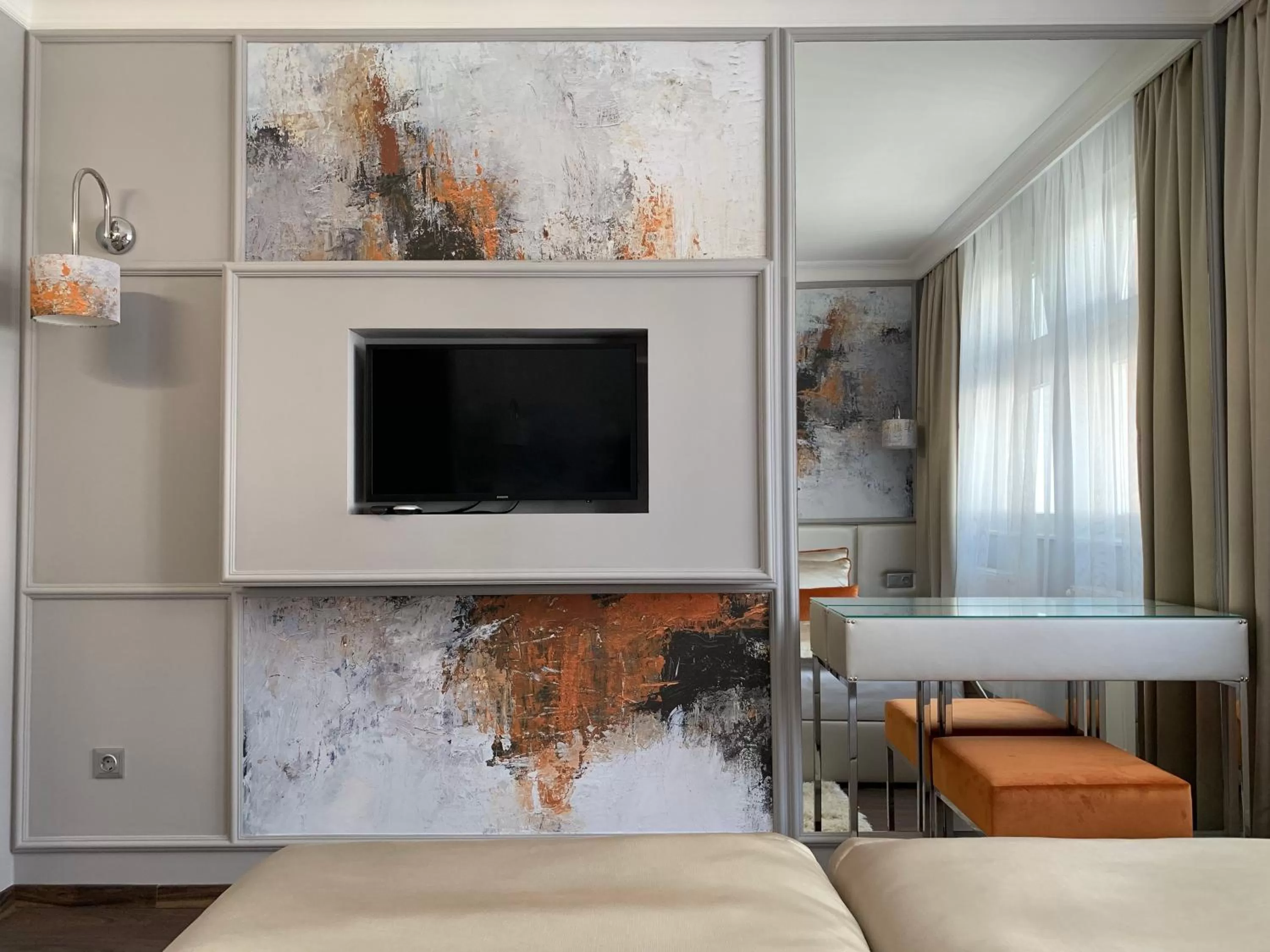 Bed, TV/Entertainment Center in Boutique Hotel Center