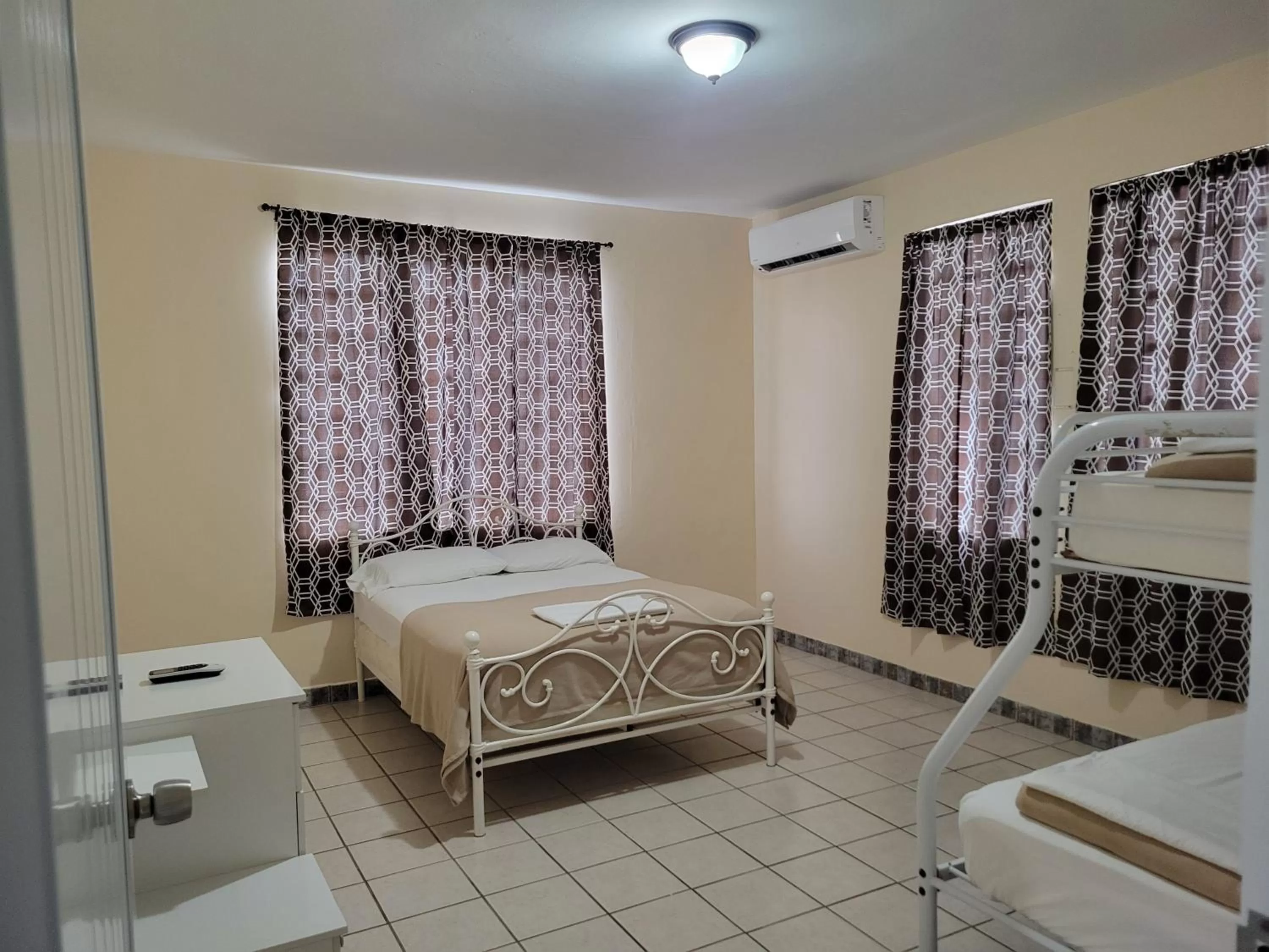 Bed in Aguada of the Seas