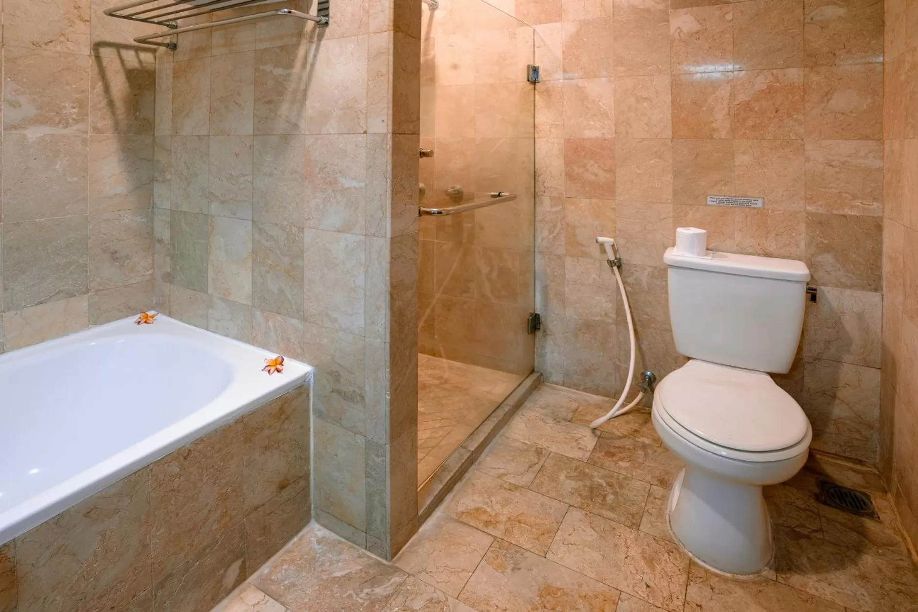 Bathroom in Hotel Kumala Pantai