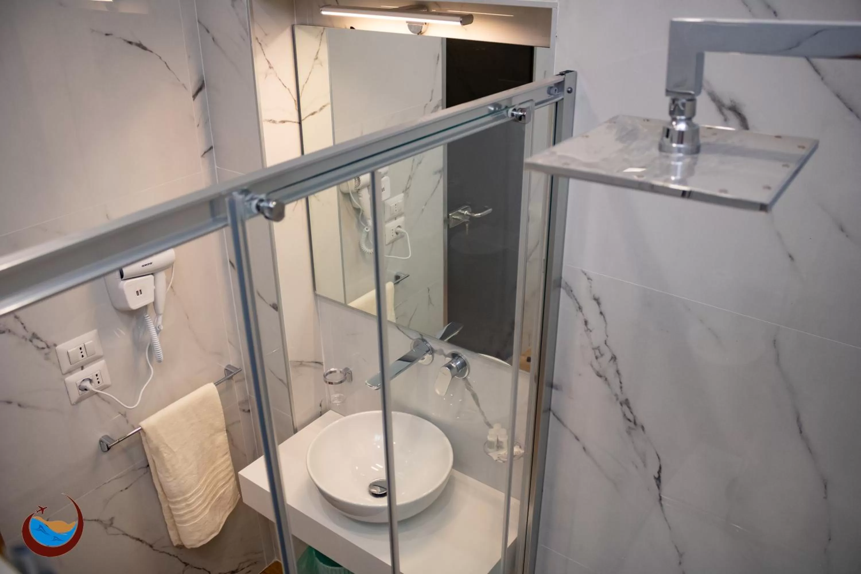 Shower in Beauty House Via Veneto