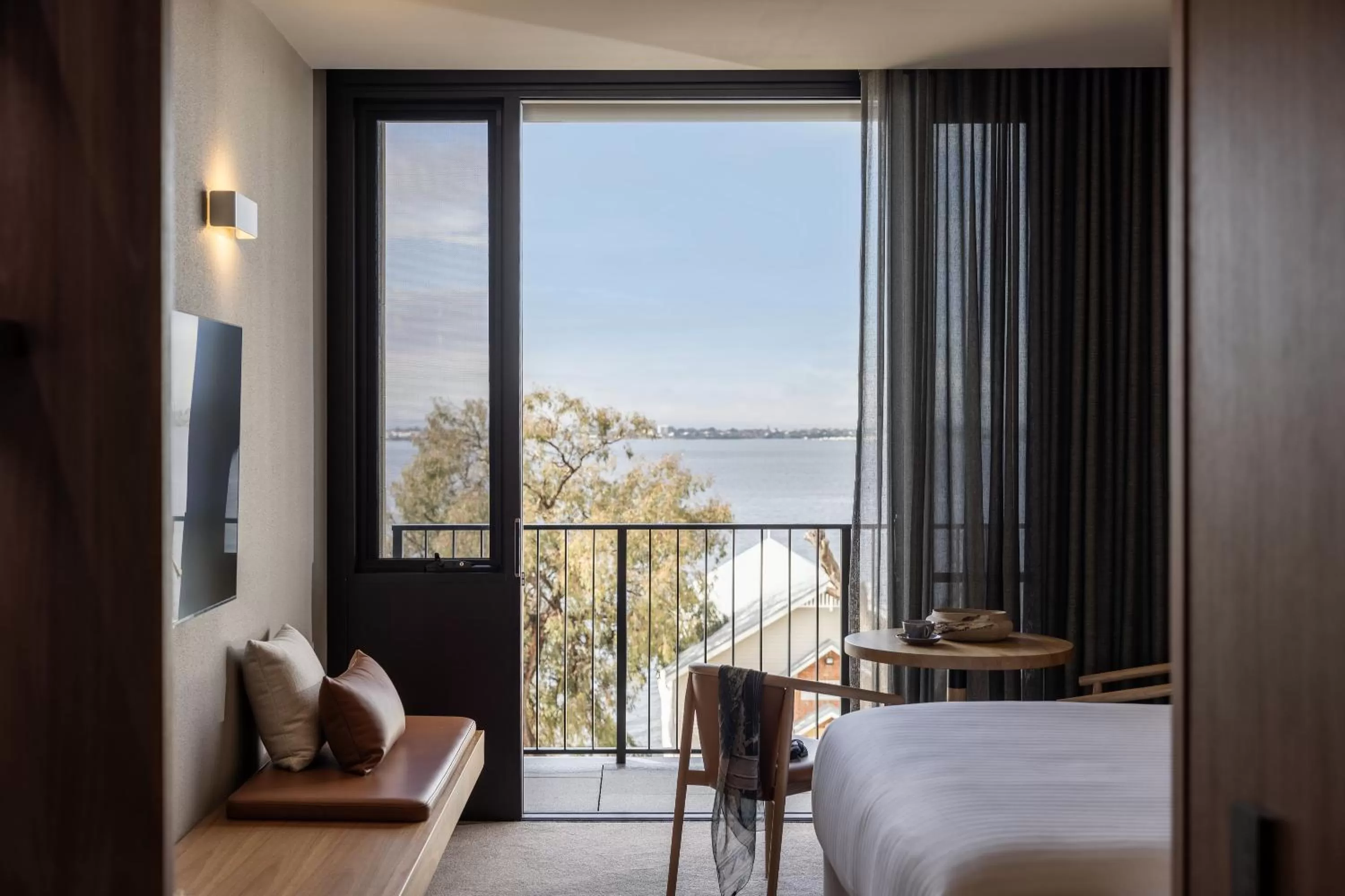 Bedroom, Bed in Wonil Hotel Perth - Handwritten Collection