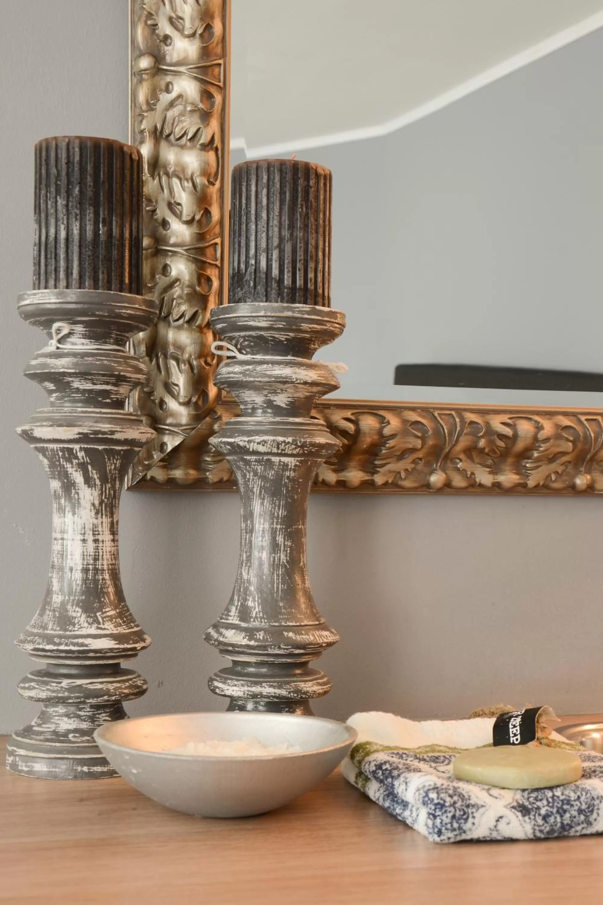 Decorative detail in Het Woonrijk