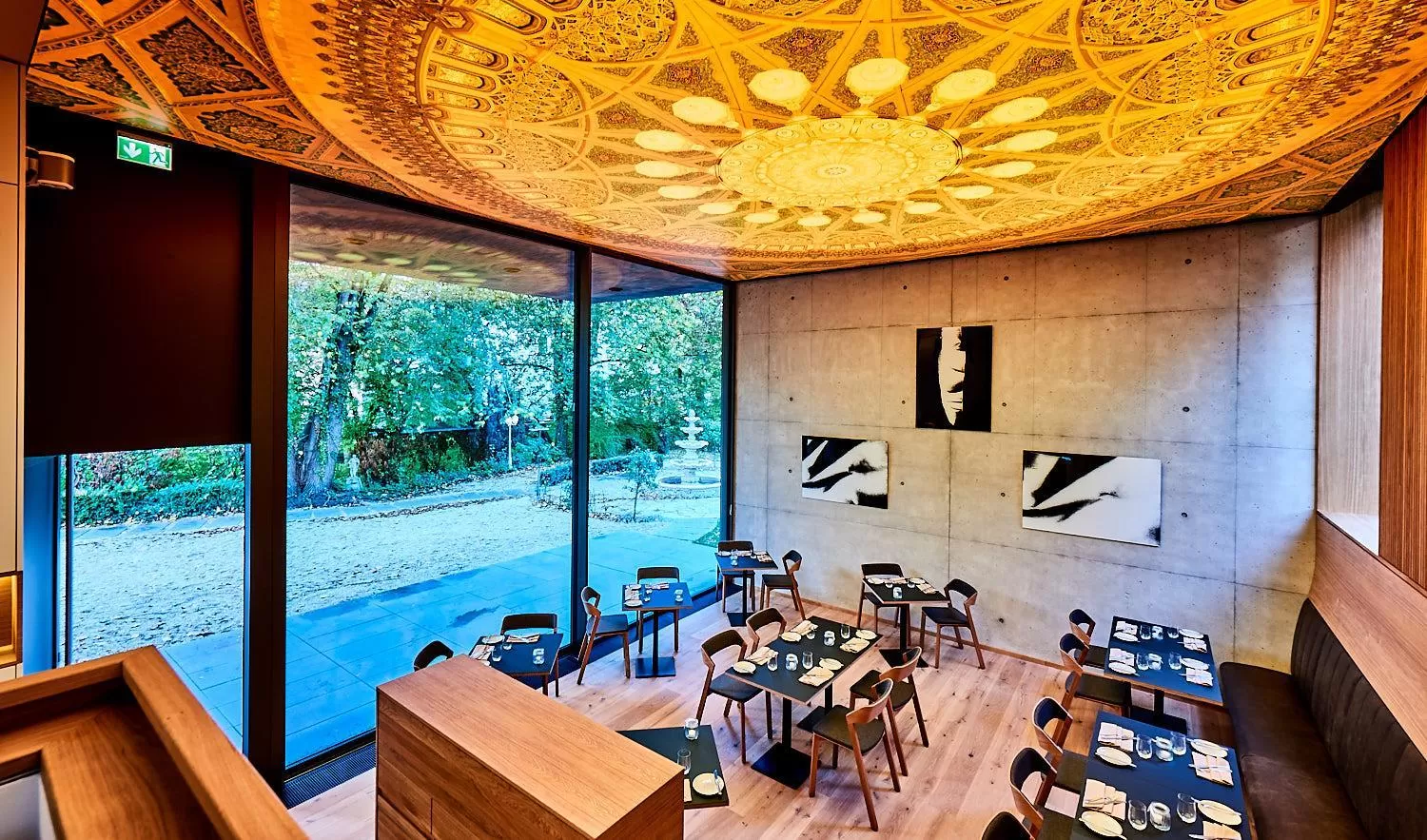 Nightclub / DJ in Villa Boutique Hotel