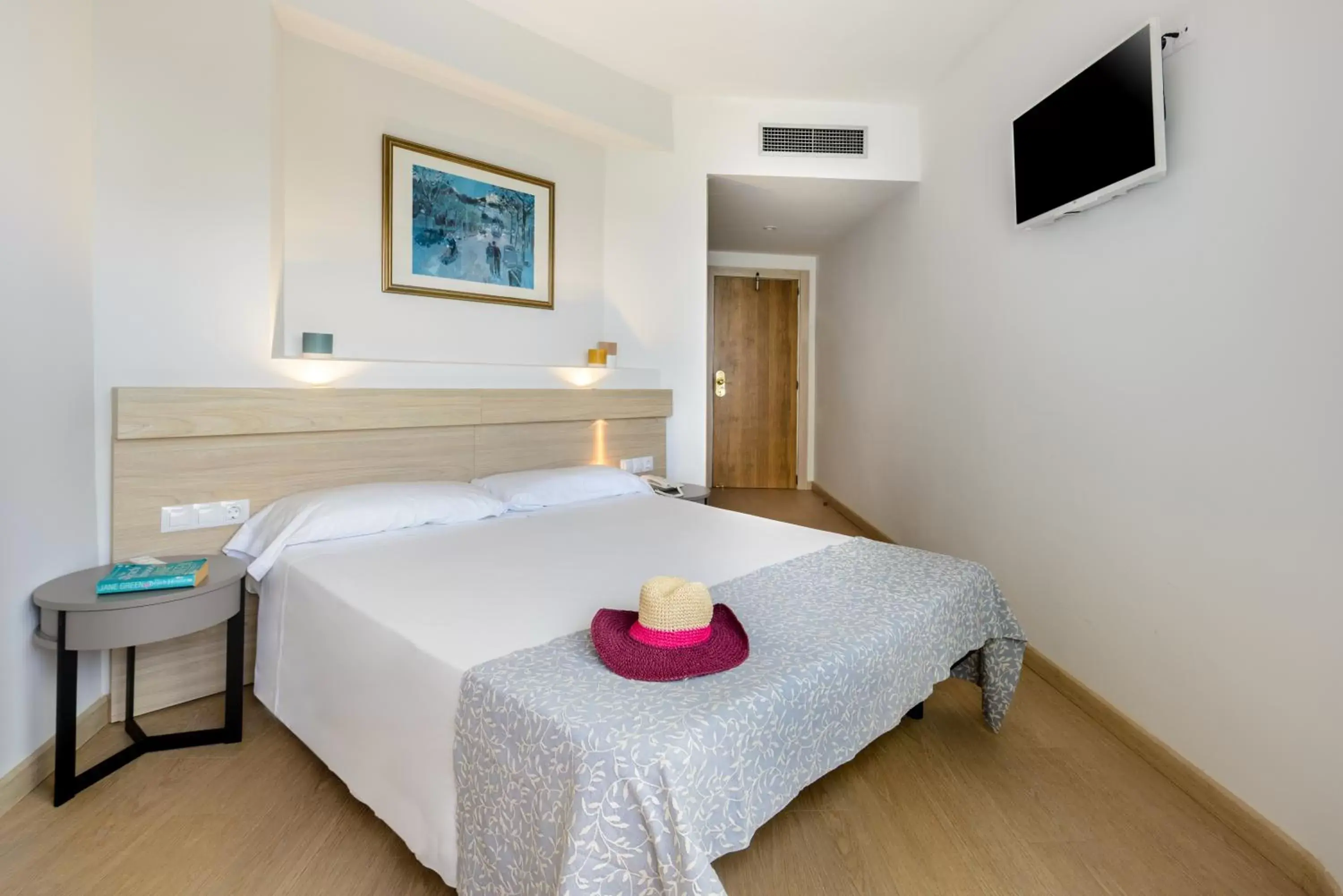 Double Room without Balcony - single occupancy in Hotel Vibra Beverly Playa Double Room without Balcony - single occupancy in Hotel Vibra Beverly Playa