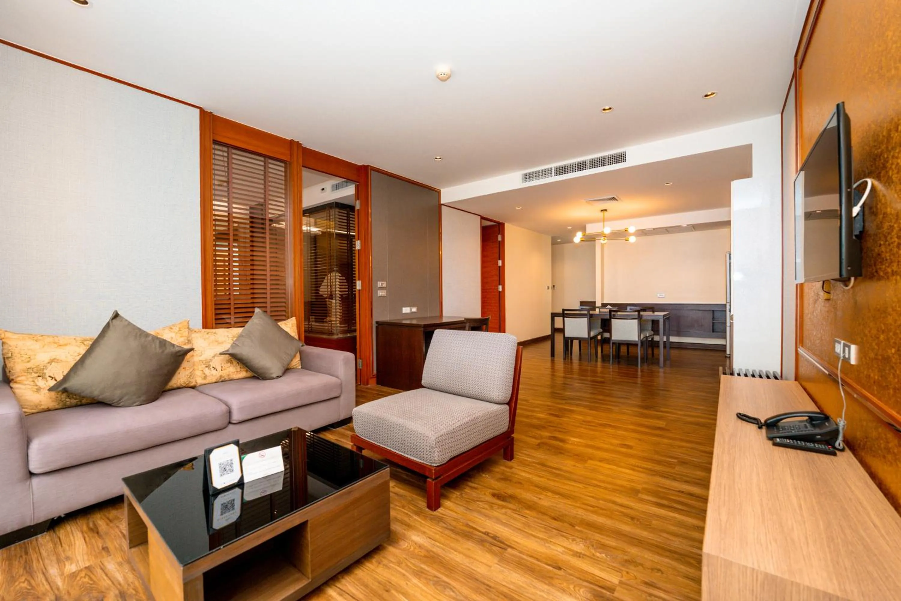 Living room in Amanta Hotel & Residence Ratchada