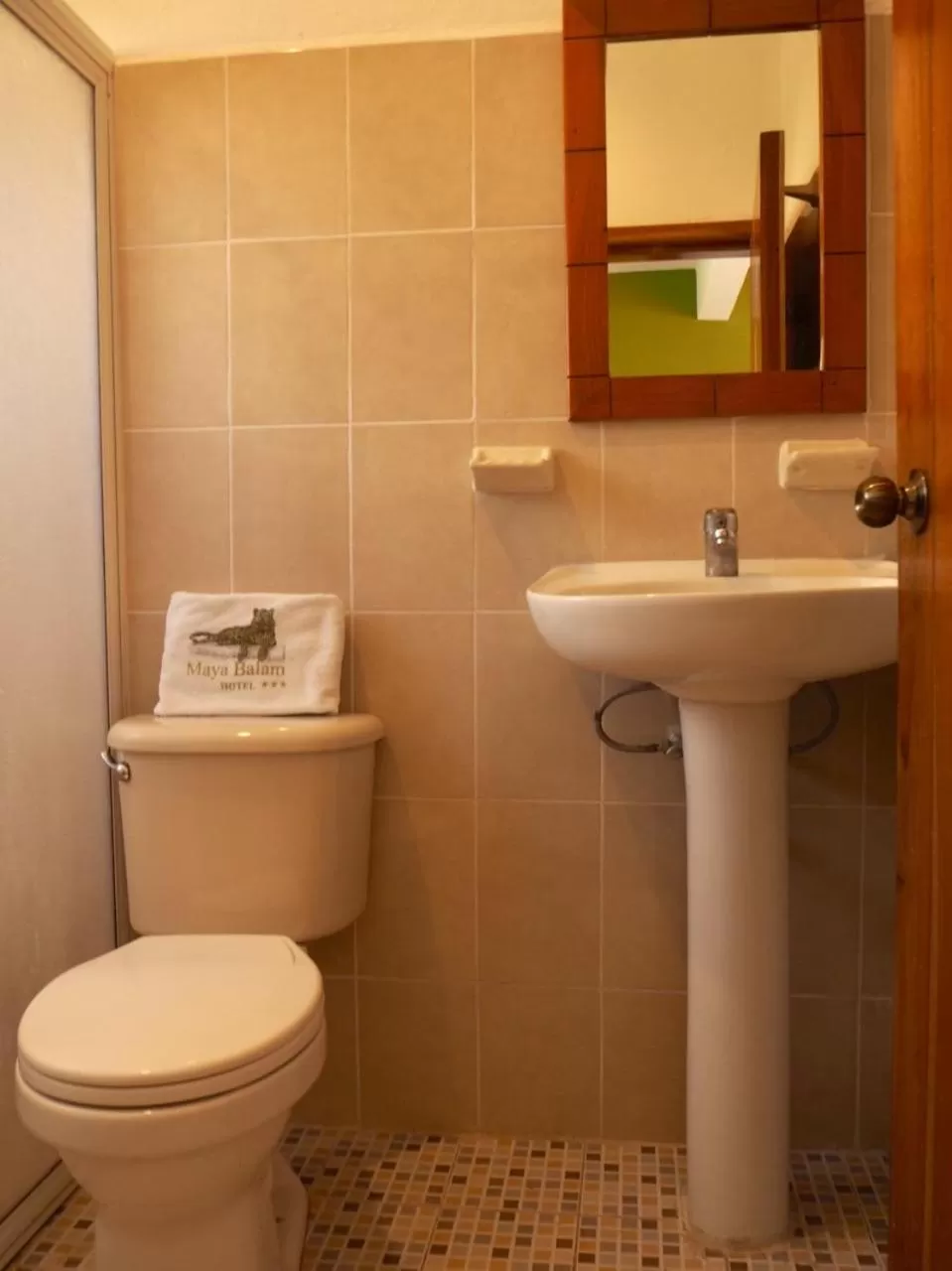 Bathroom in Hotel Maya Balam